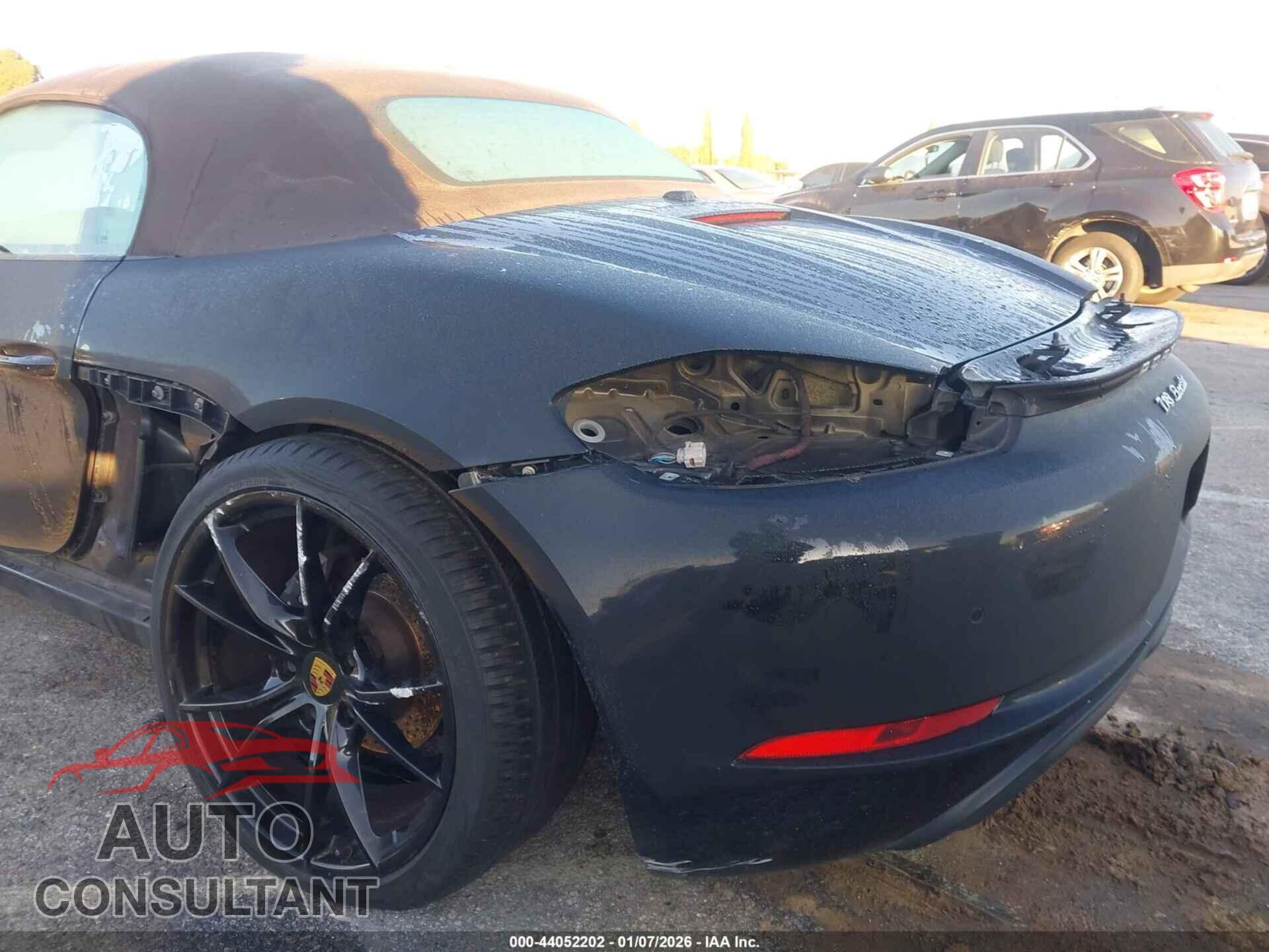 PORSCHE 718 BOXSTER 2017 - WP0CA2A89HS220764