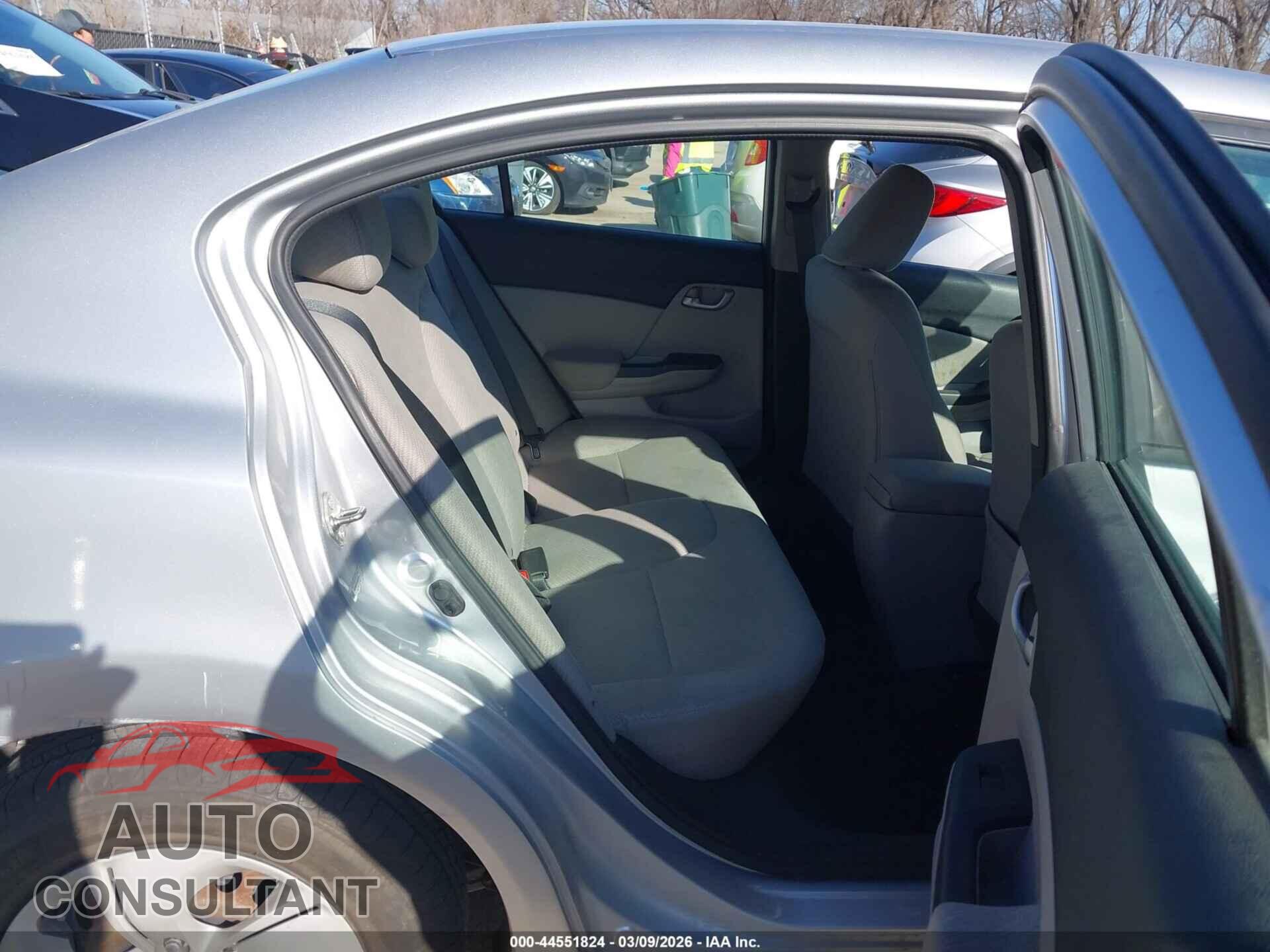HONDA CIVIC 2013 - 19XFB2F5XDE000653