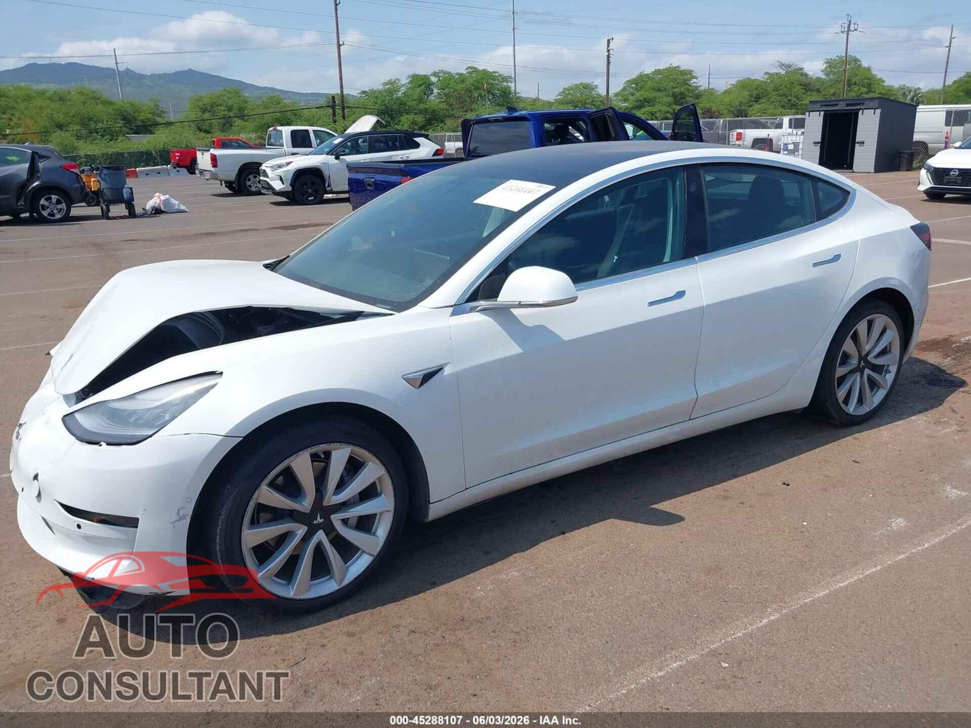 TESLA MODEL 3 2018 - 5YJ3E1EA6JF126470