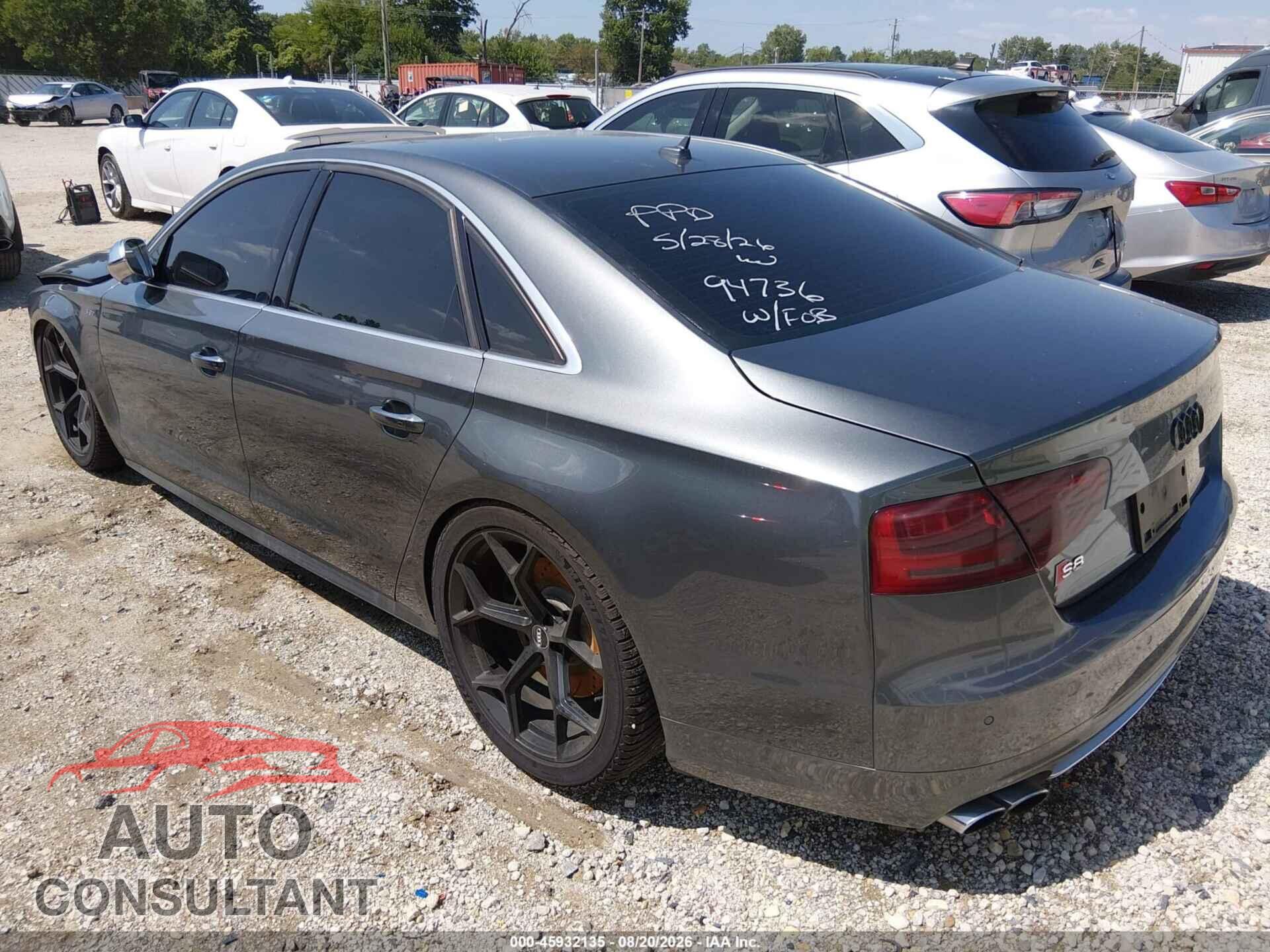 AUDI S8 2013 - WAUD2AFDXDN009029