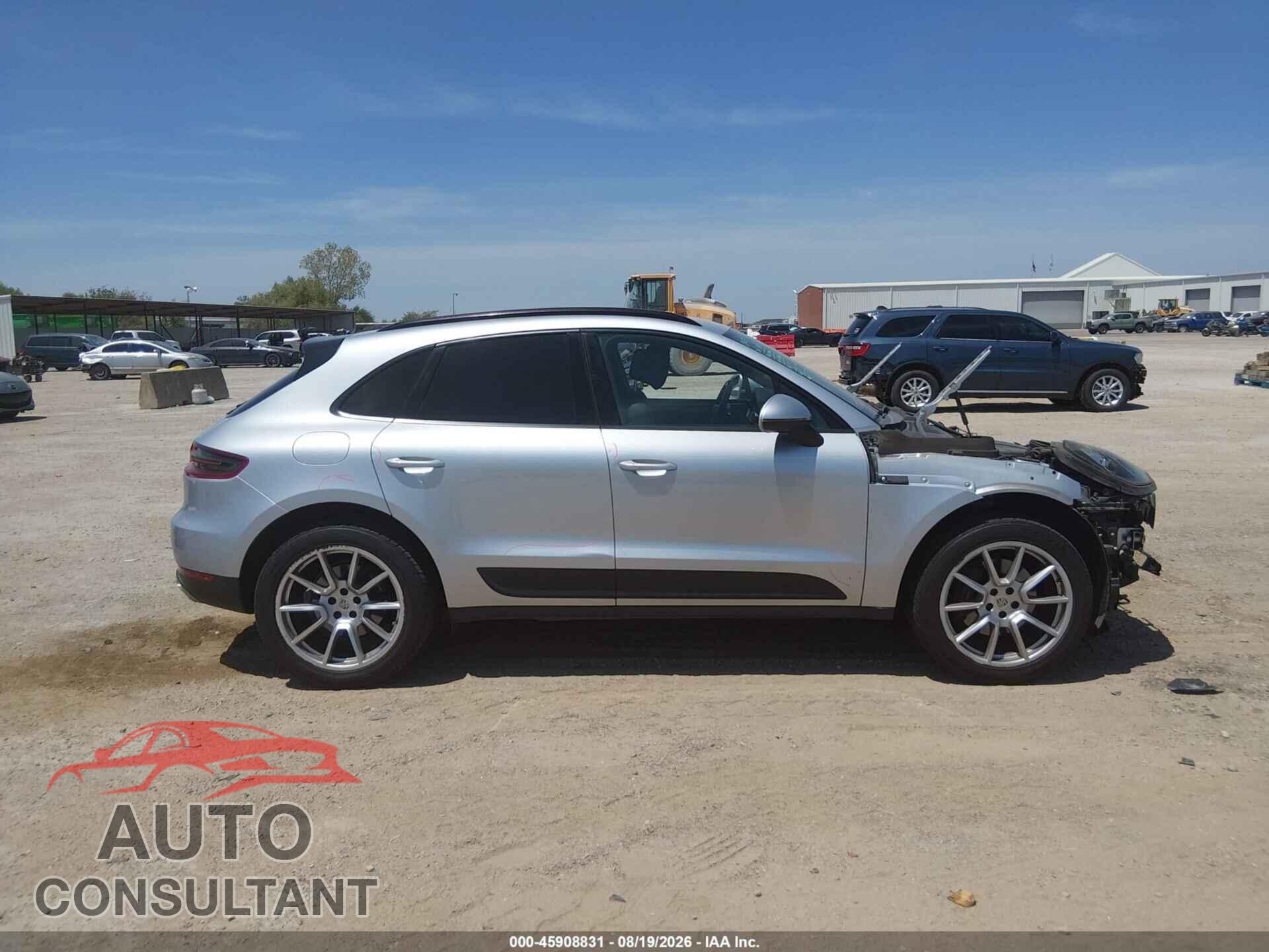 PORSCHE MACAN 2018 - WP1AA2A51JLB13946