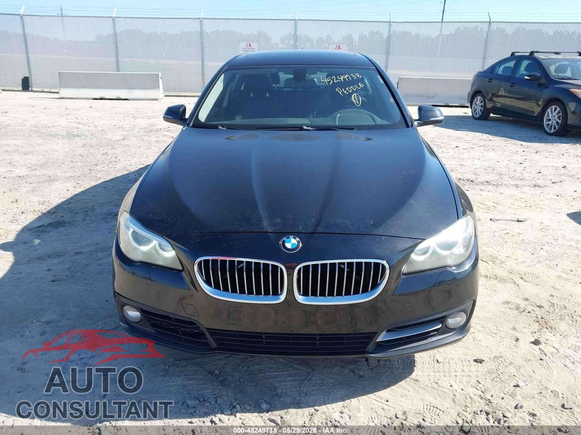 BMW 528I 2016 - WBA5A5C52GD525505