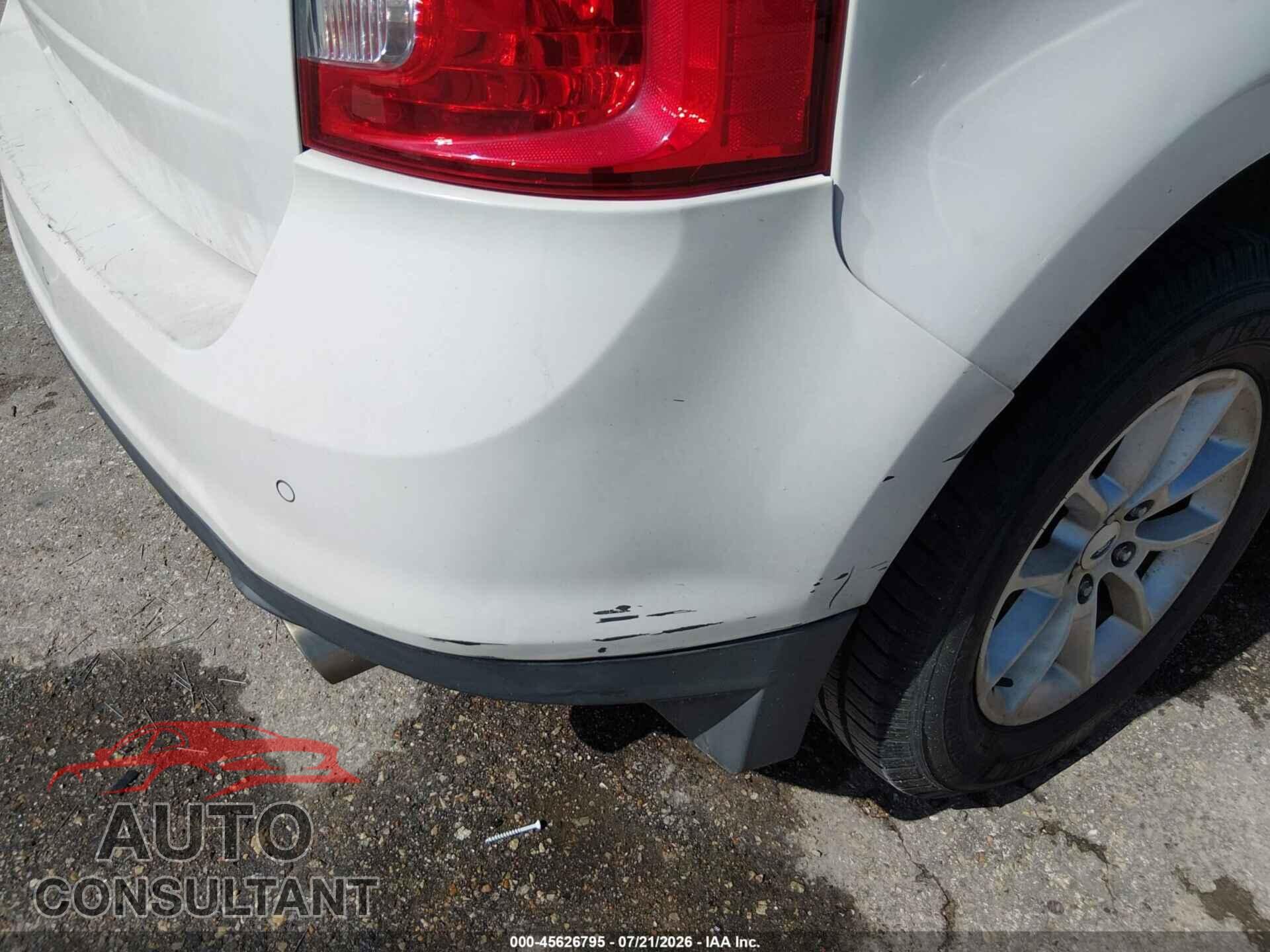 FORD EDGE 2013 - 2FMDK3GC4DBA90153