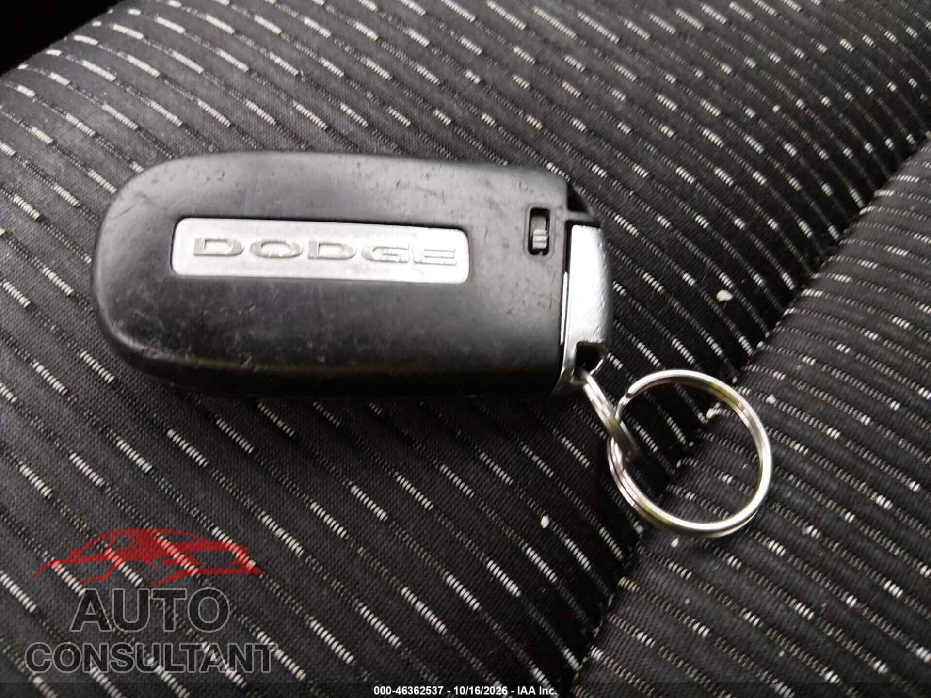 DODGE JOURNEY 2015 - 3C4PDCBB3FT525889