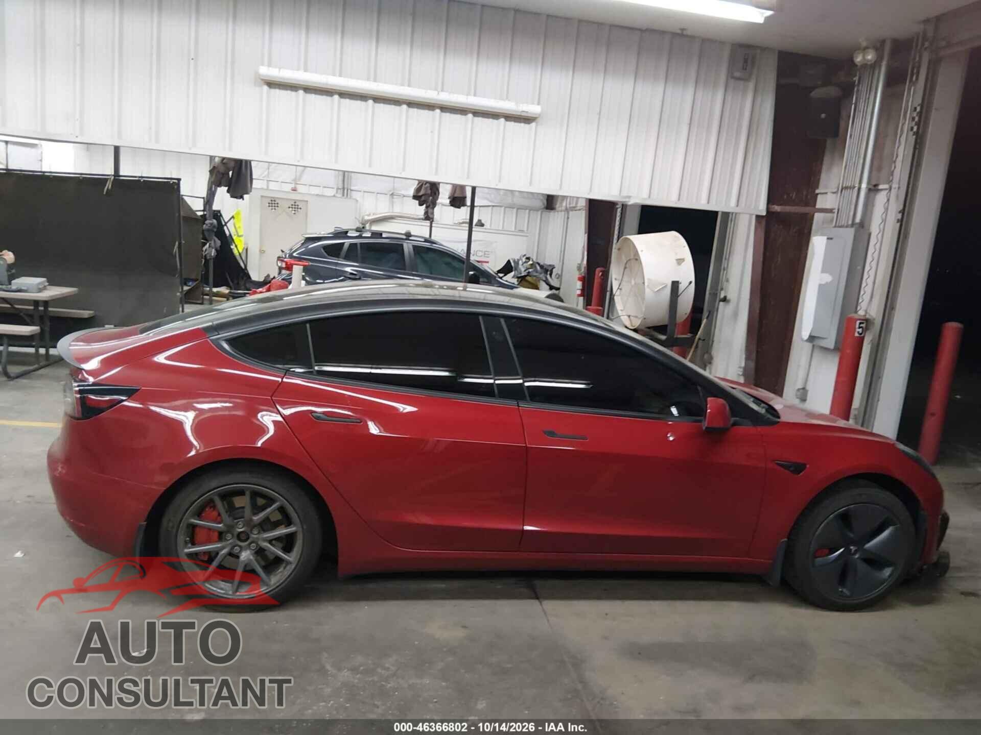 TESLA MODEL 3 2018 - 5YJ3E1EA4JF048030