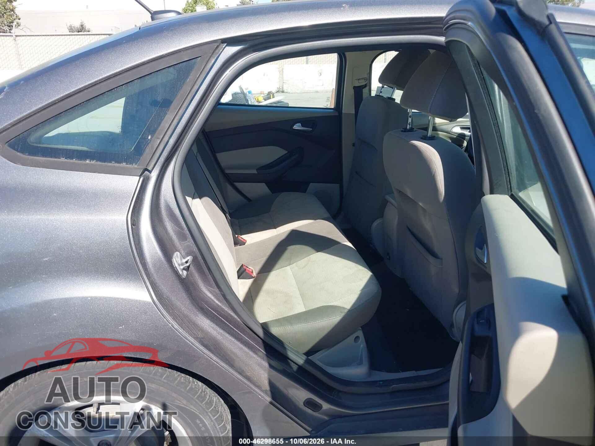 FORD FOCUS 2014 - 1FADP3F28EL222188