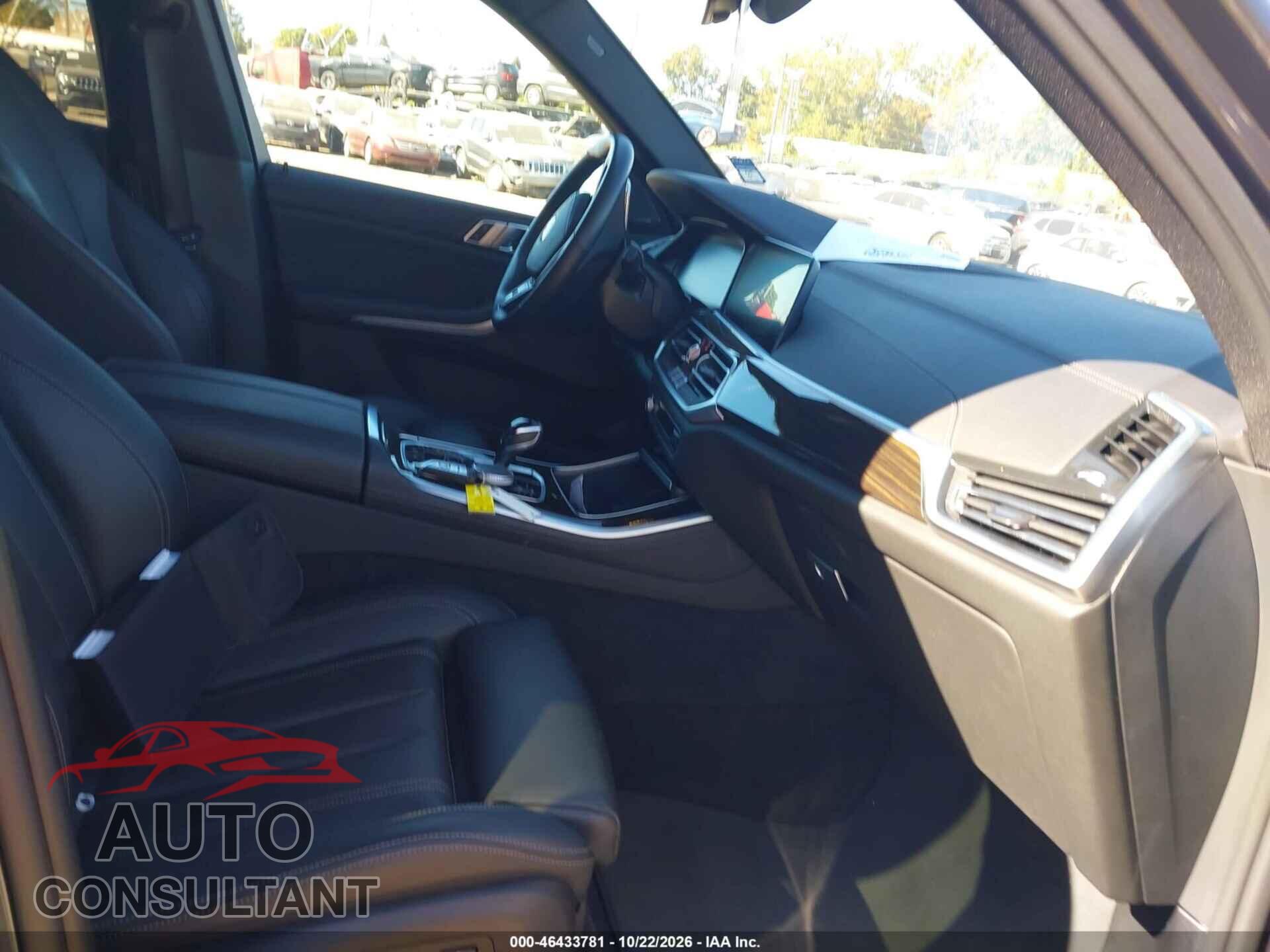 BMW X5 2021 - 5UXCR6C09M9E24703