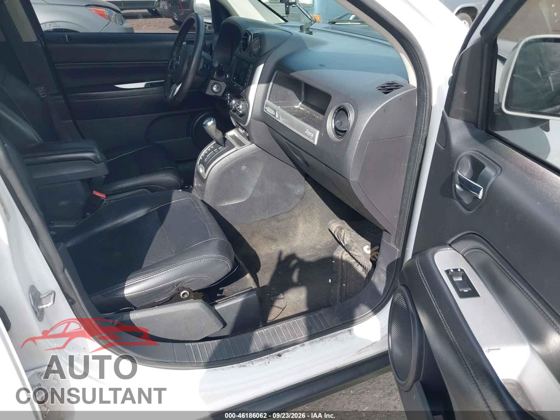 JEEP COMPASS 2014 - 1C4NJDCB8ED682813
