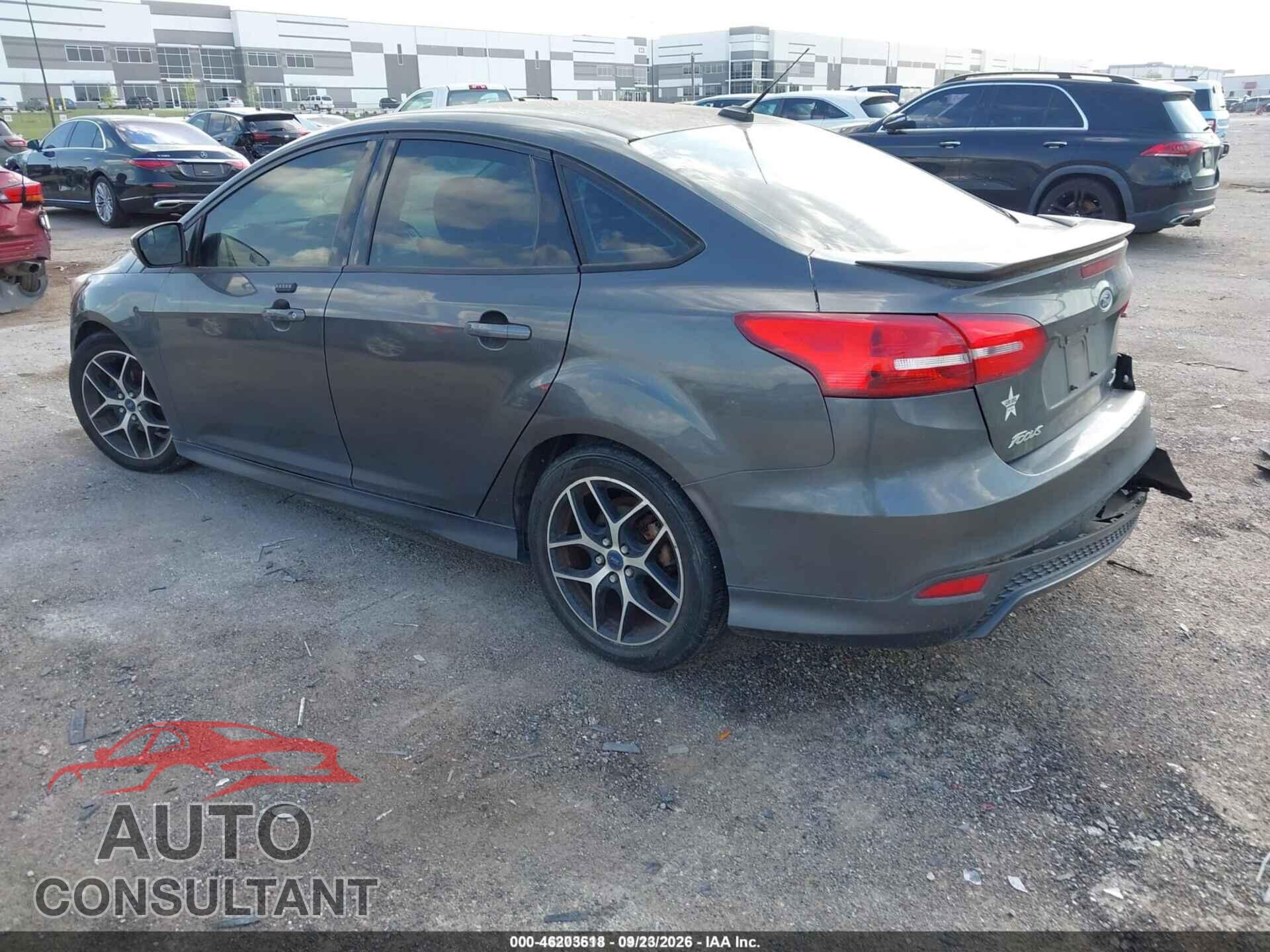 FORD FOCUS 2016 - 1FADP3F28GL202736