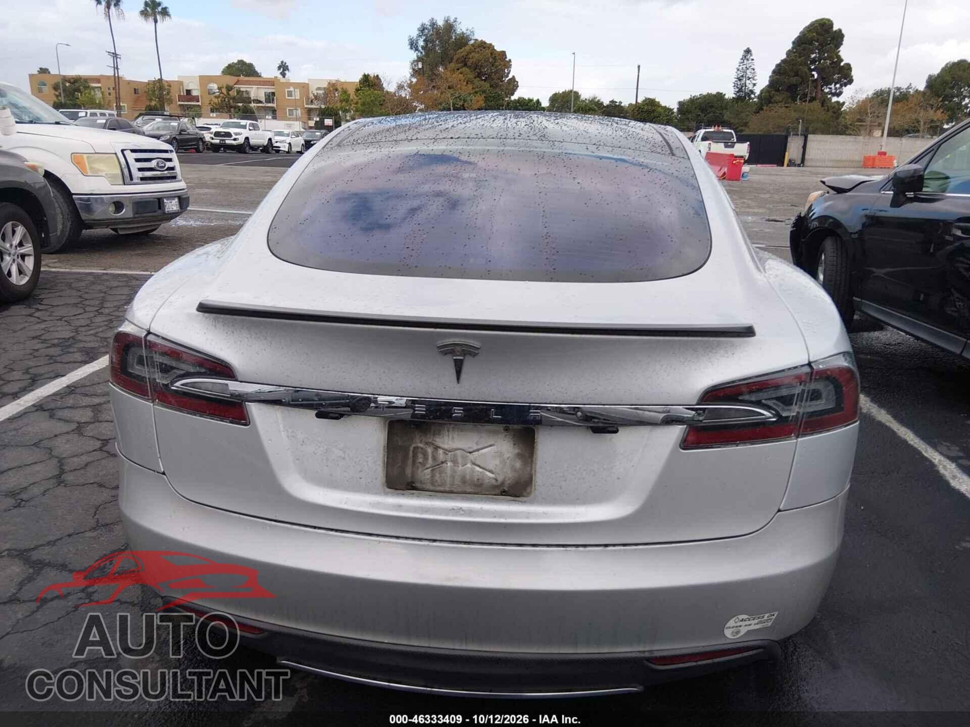 TESLA MODEL S 2013 - 5YJSA1DP7DFP06618