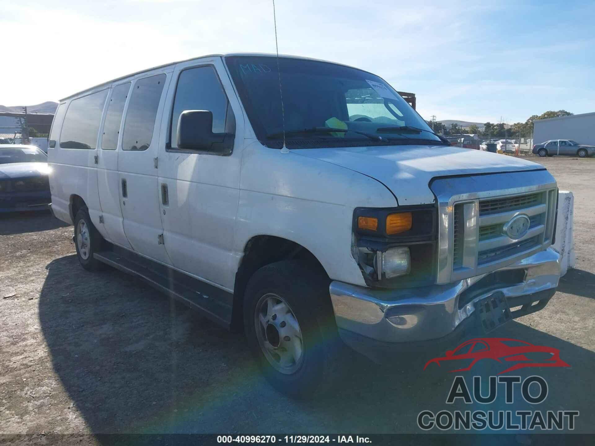 FORD E-350 SUPER DUTY 2011 - 1FBSS3BL7BDA78514