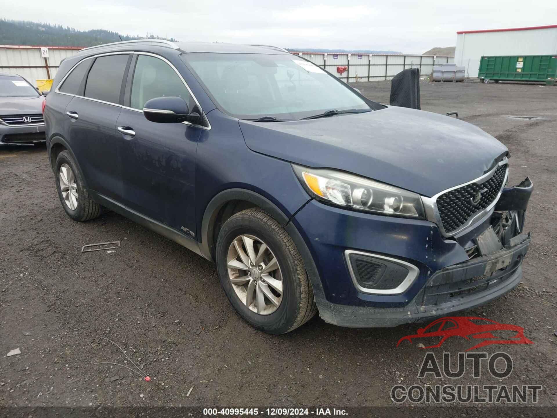 KIA SORENTO 2016 - 5XYPGDA55GG132381