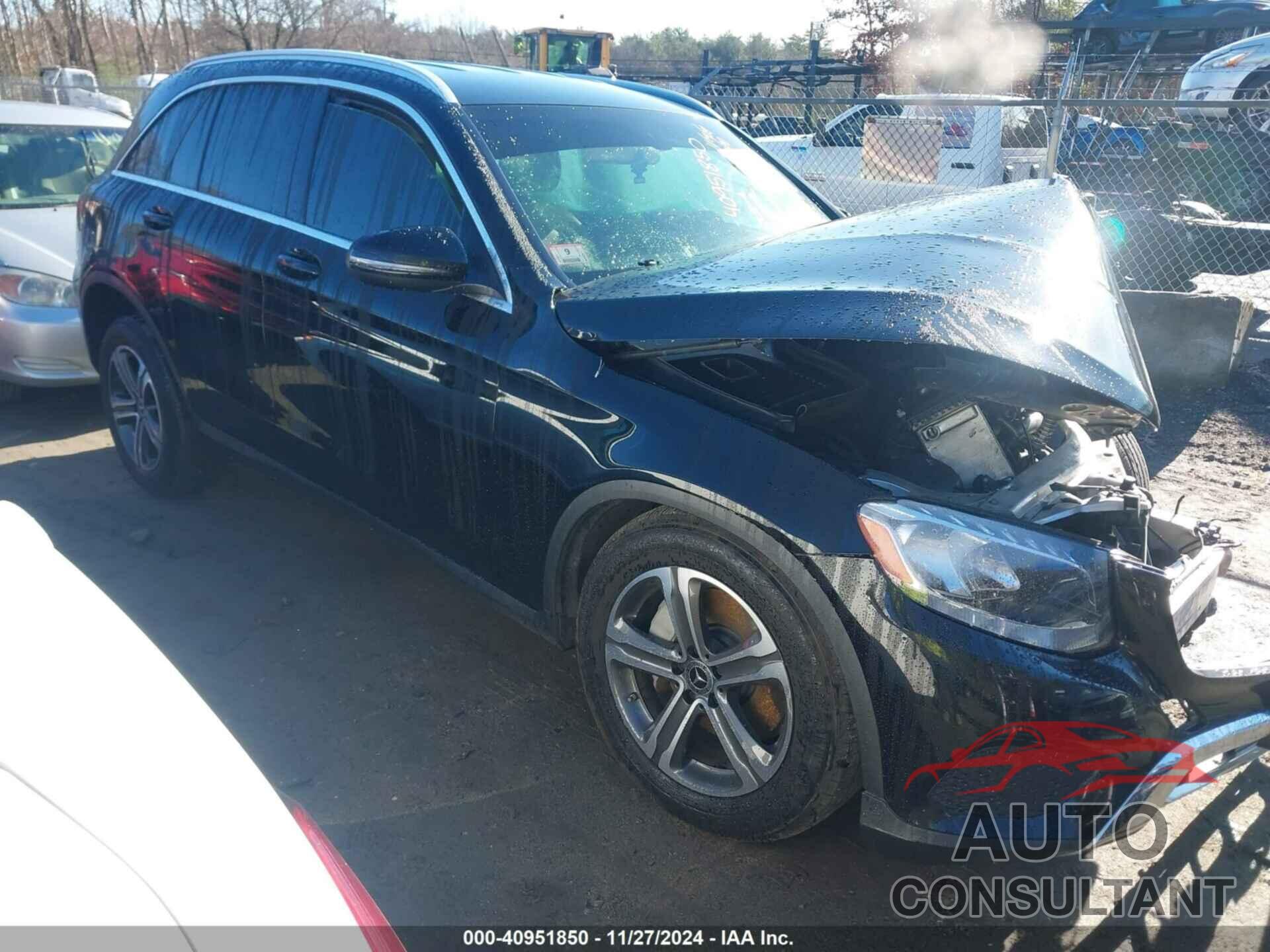 MERCEDES-BENZ GLC 300 2018 - WDC0G4KB7JV106493