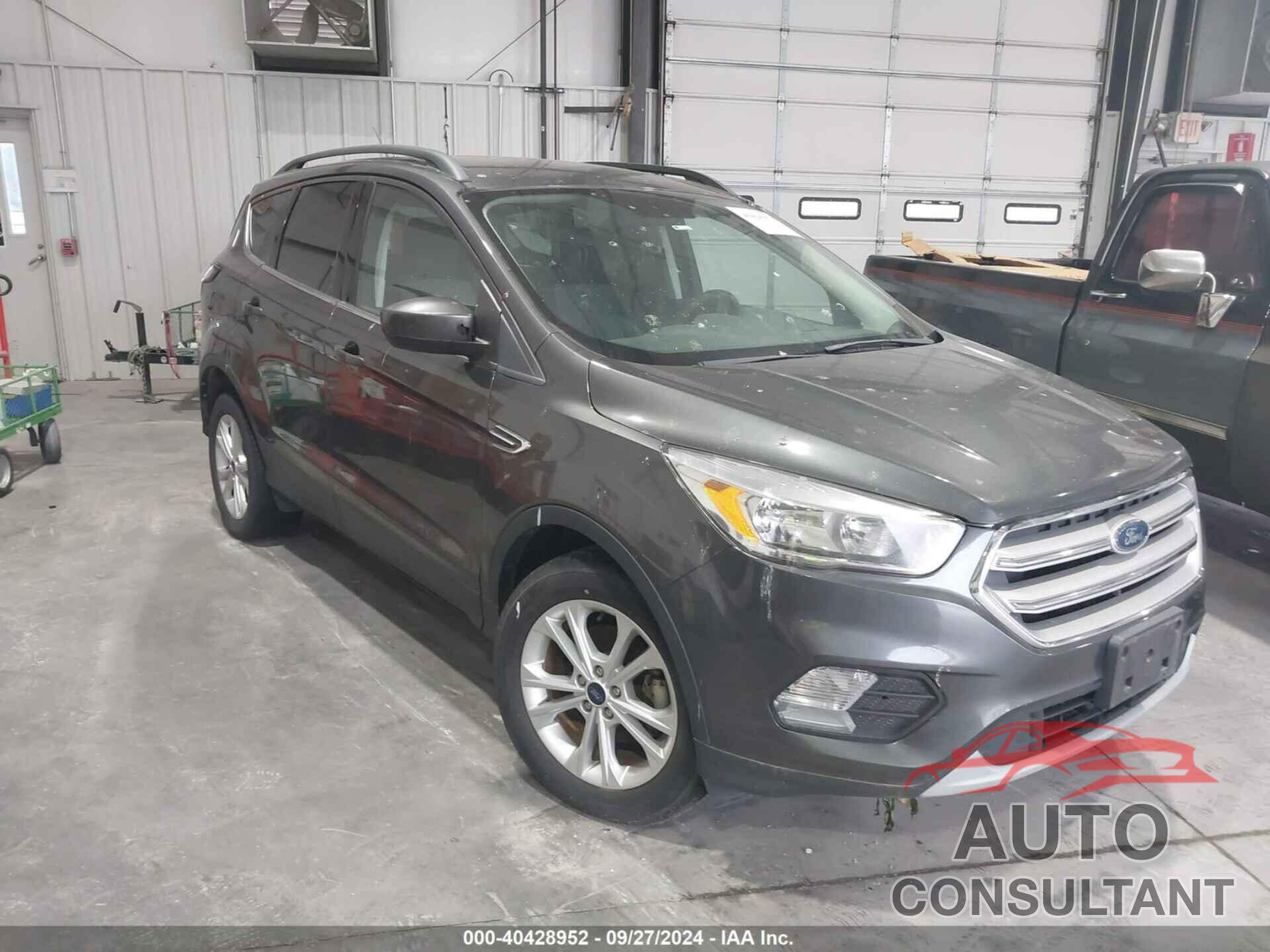 FORD ESCAPE 2018 - 1FMCU0GD5JUA97454