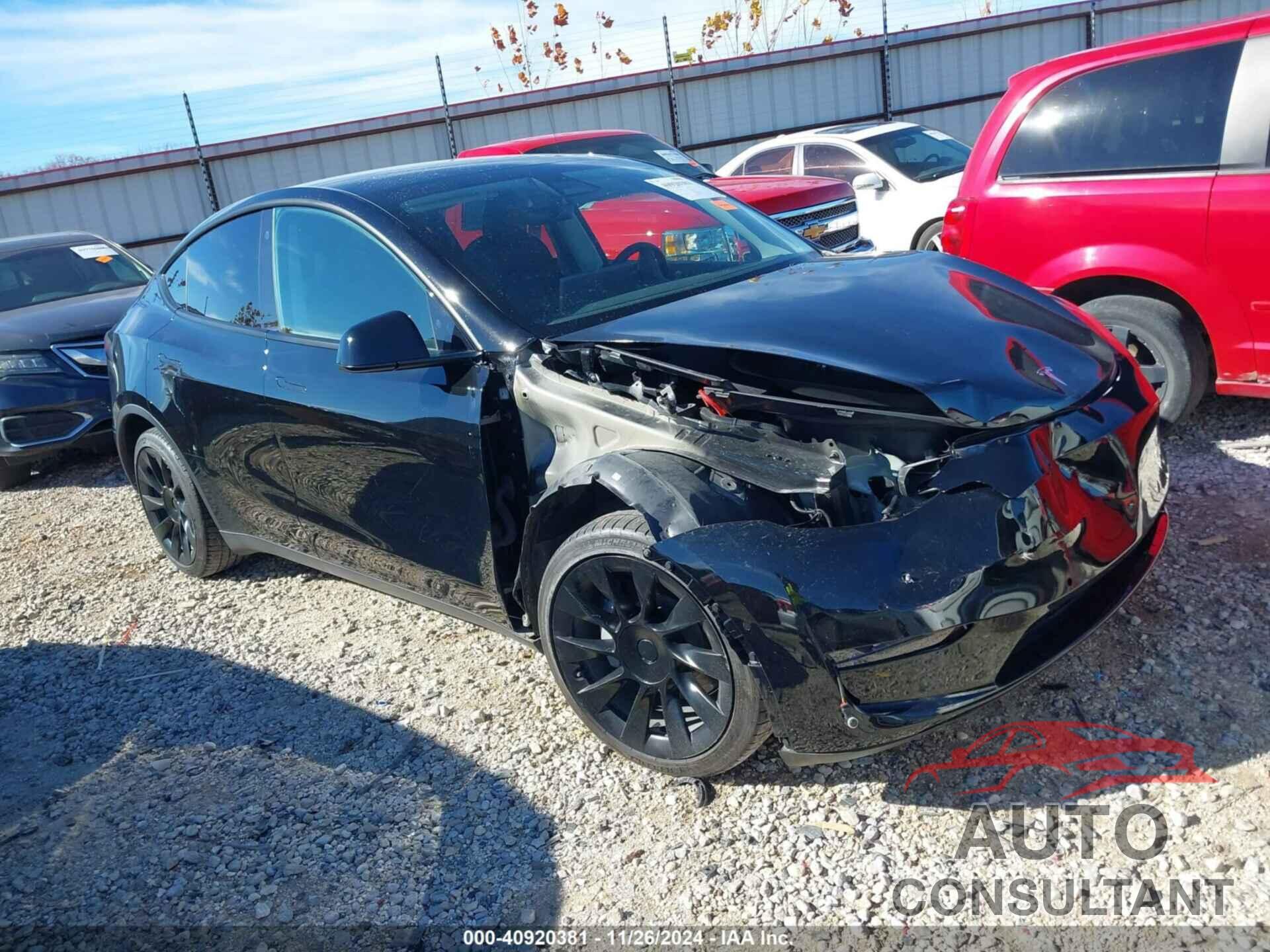 TESLA MODEL Y 2021 - 5YJYGDEE7MF185651