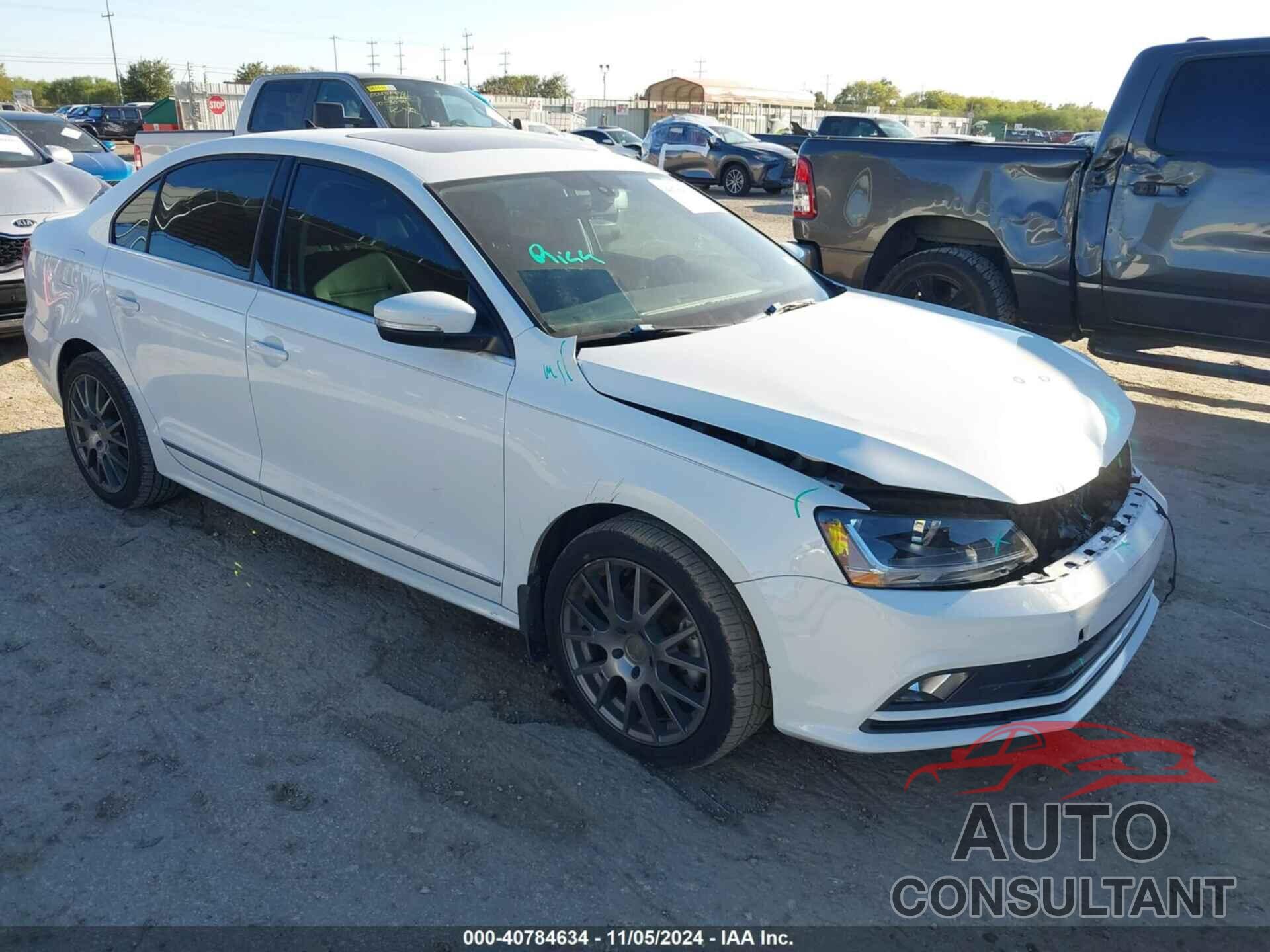 VOLKSWAGEN JETTA 2017 - 3VWL17AJ4HM241771