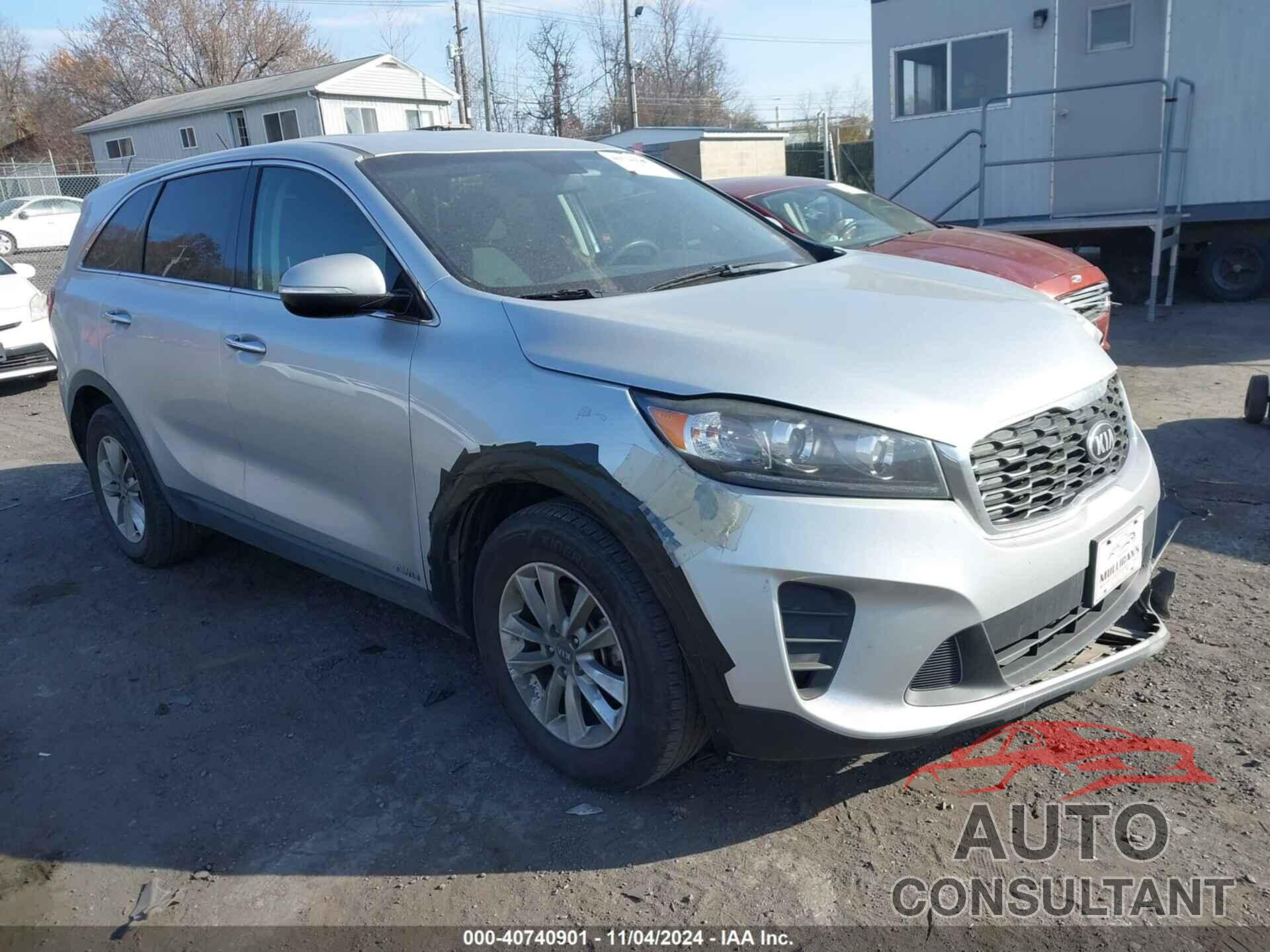 KIA SORENTO 2019 - 5XYPGDA58KG445630
