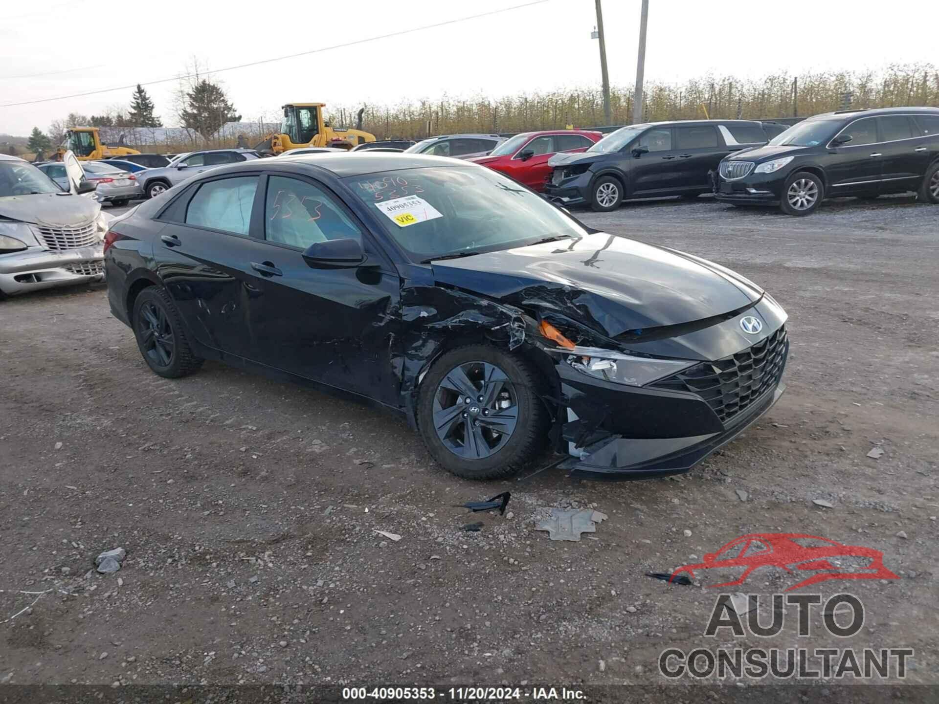 HYUNDAI ELANTRA 2023 - KMHLM4AG3PU601406
