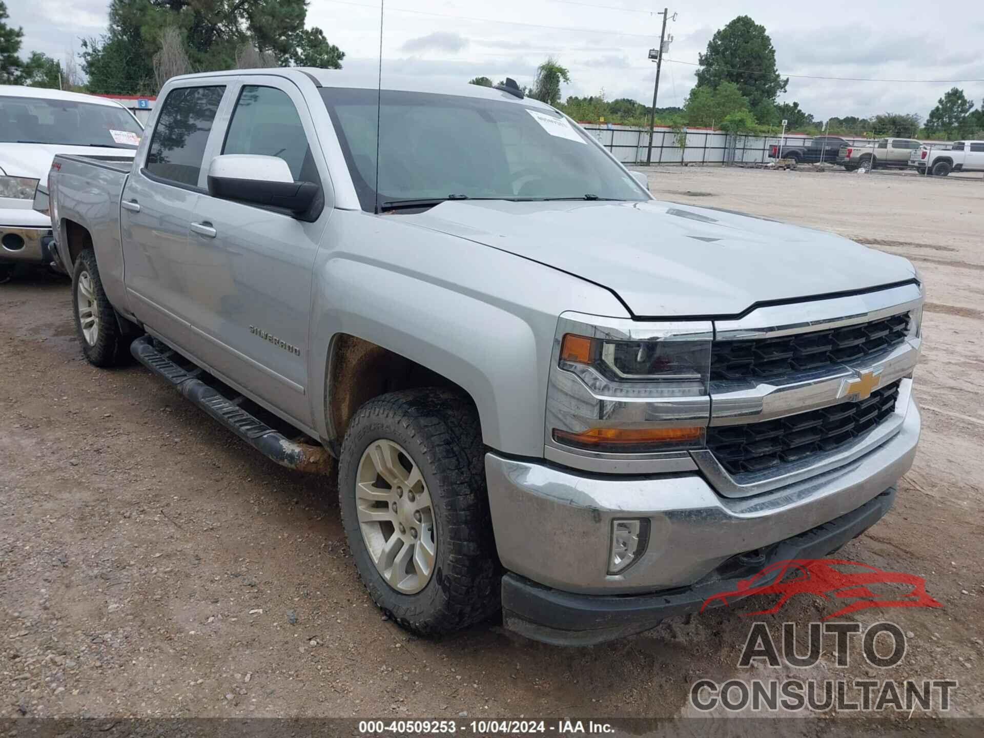 CHEVROLET SILVERADO 1500 2018 - 3GCUKRECXJG117147