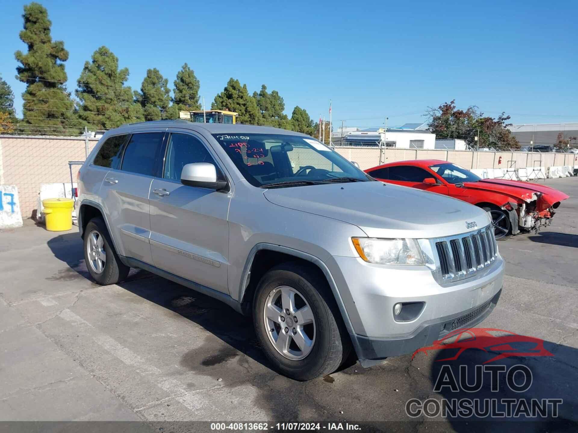 JEEP GRAND CHEROKEE 2011 - 1J4RS4GG4BC588203