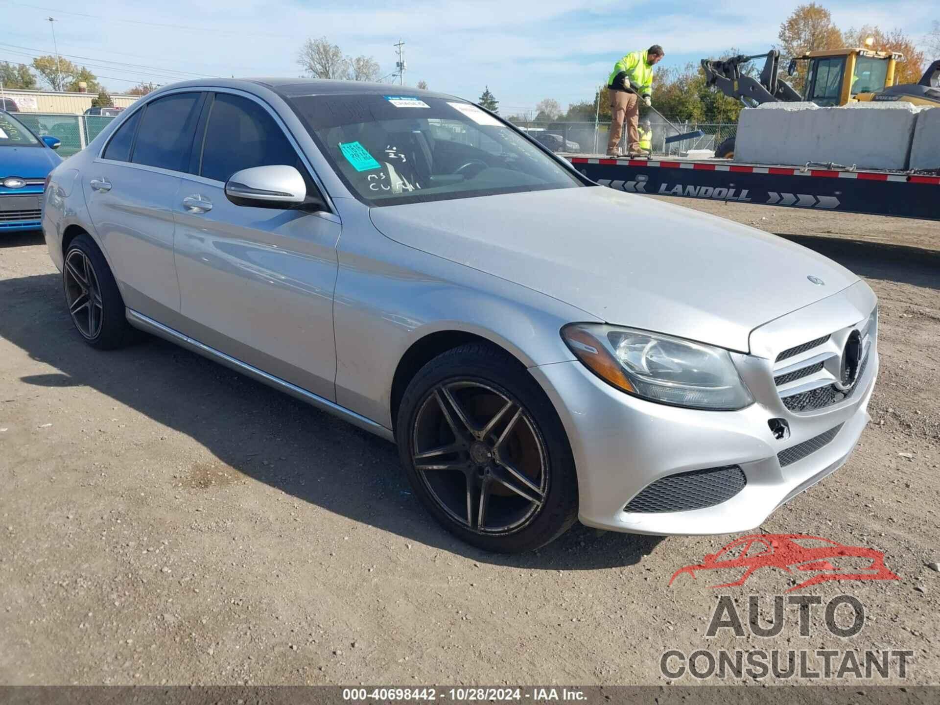 MERCEDES-BENZ C 300 2016 - 55SWF4KB2GU167372