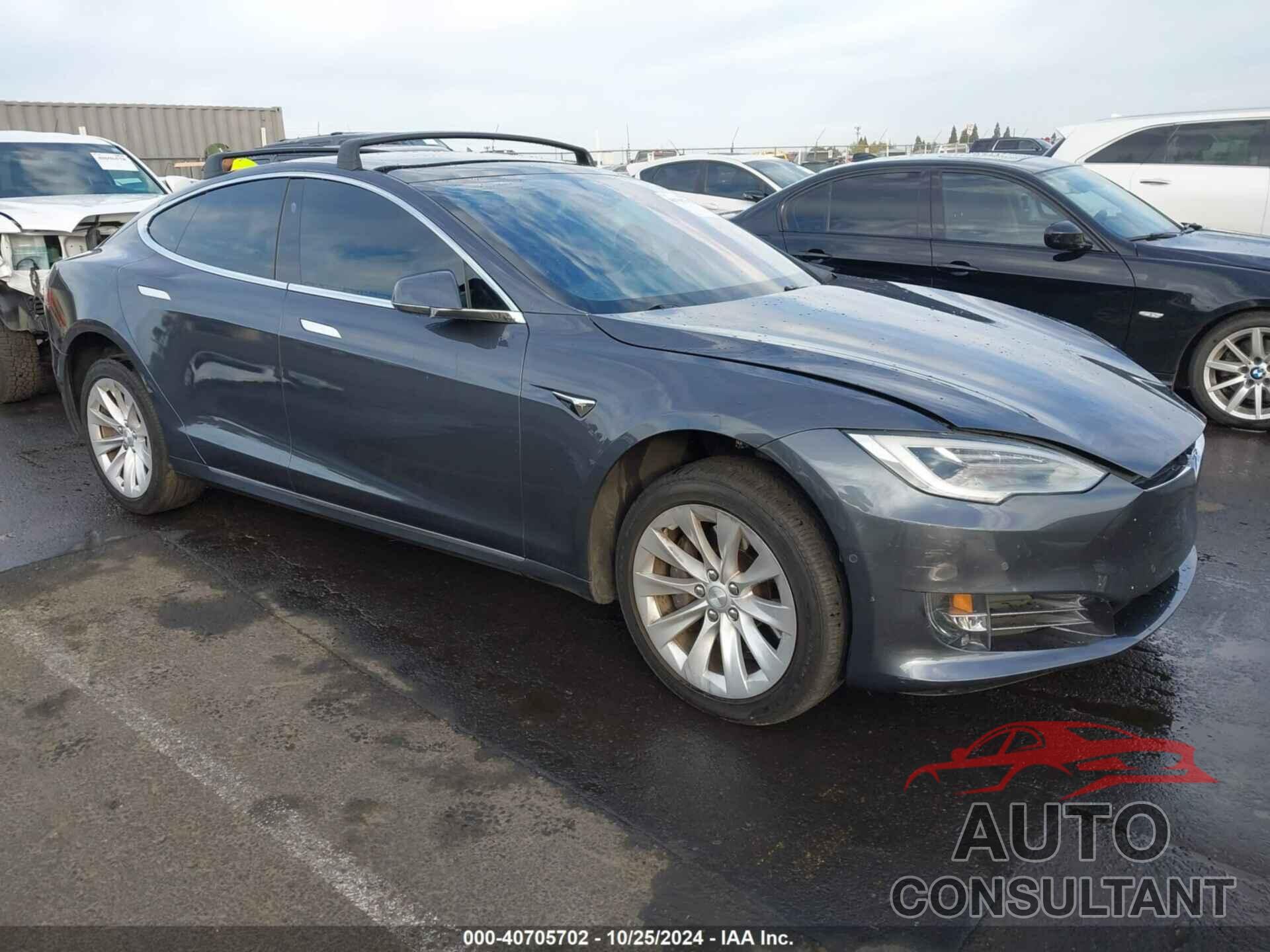 TESLA MODEL S 2019 - 5YJSA1E24KF305074