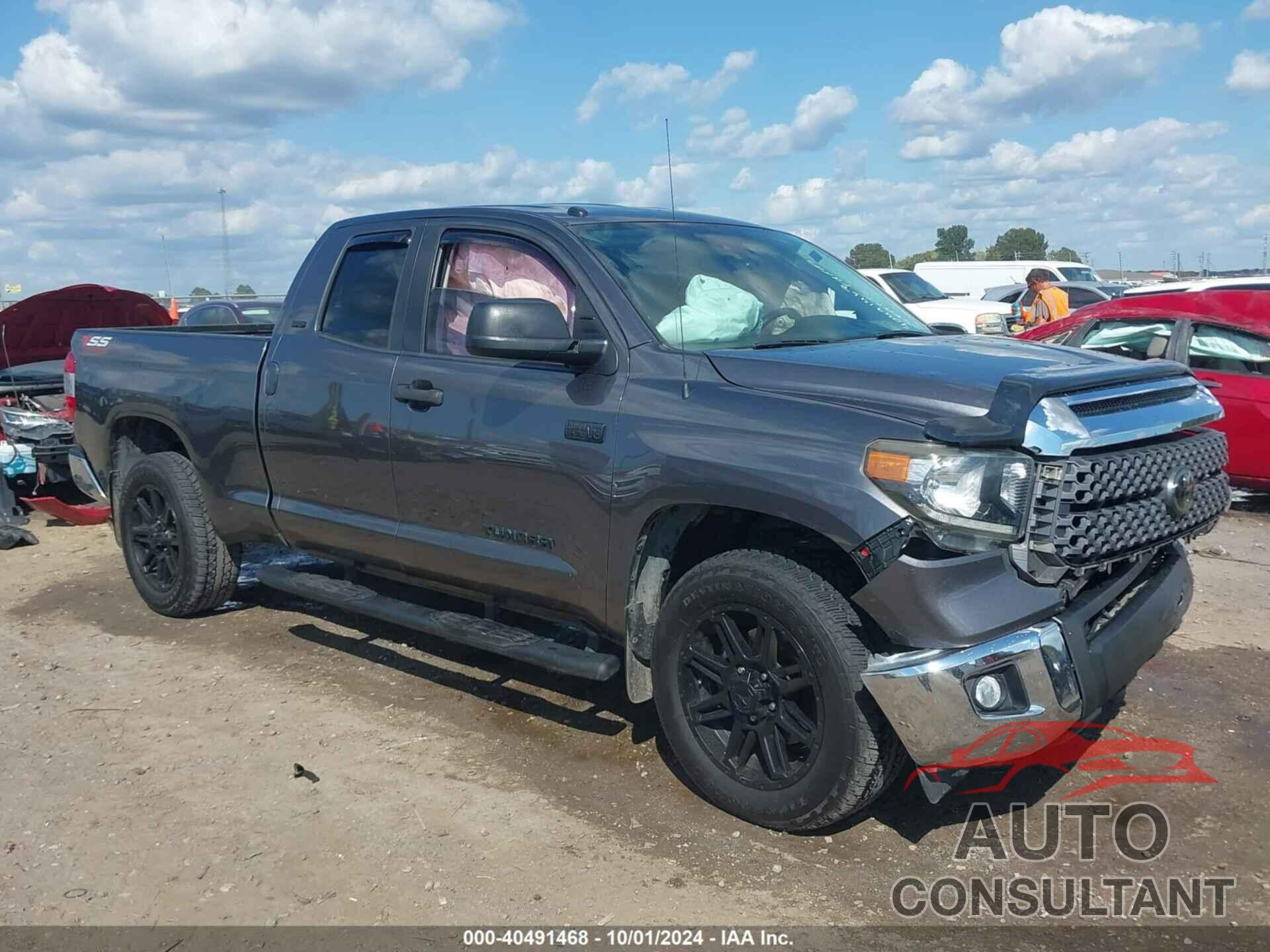 TOYOTA TUNDRA 2019 - 5TFUW5F11KX810518