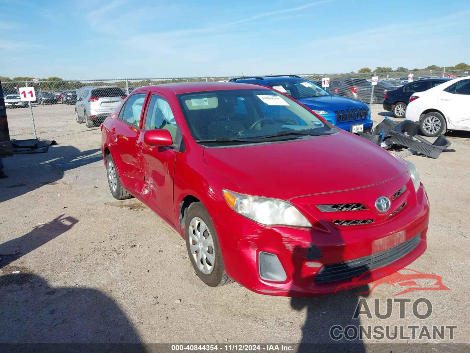TOYOTA COROLLA 2013 - 2T1BU4EE2DC991013