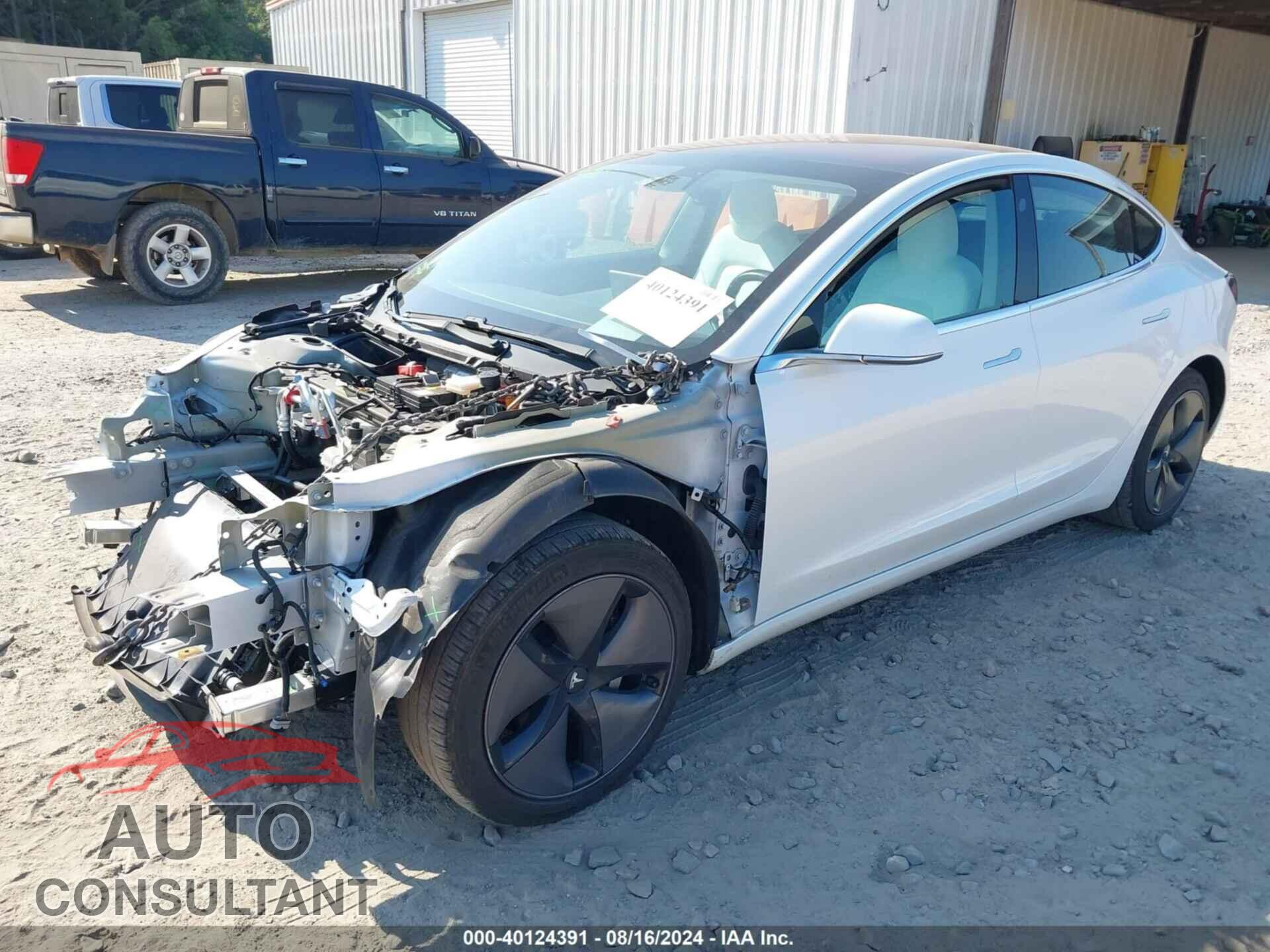 TESLA MODEL 3 2018 - 5YJ3E1EA5JF168533