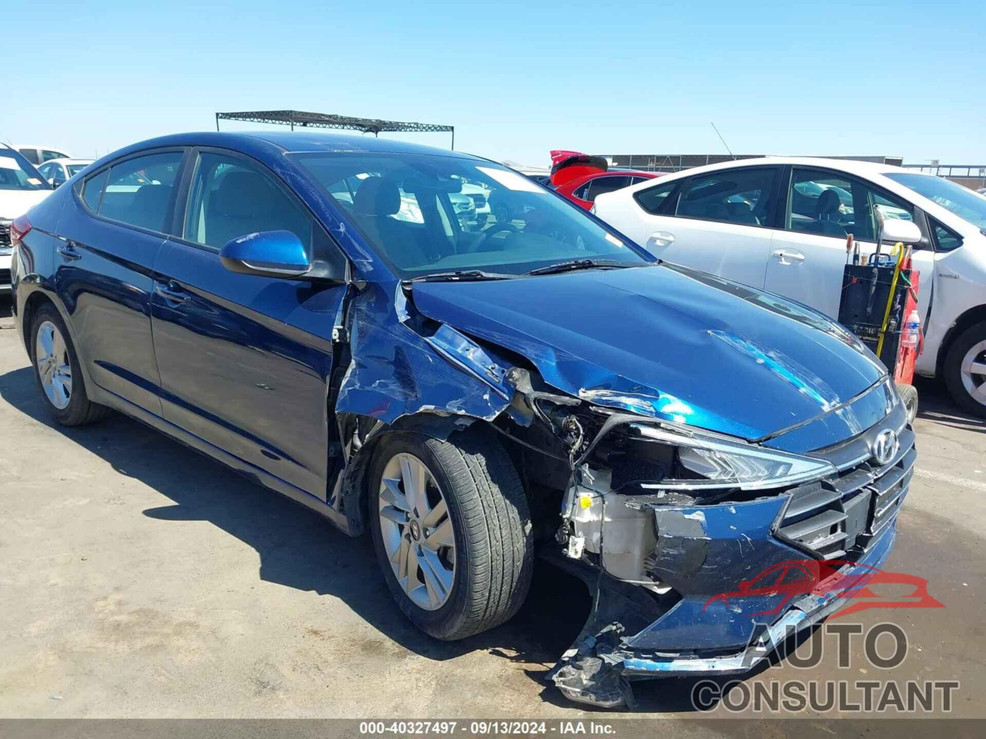 HYUNDAI ELANTRA 2020 - 5NPD84LF5LH569726