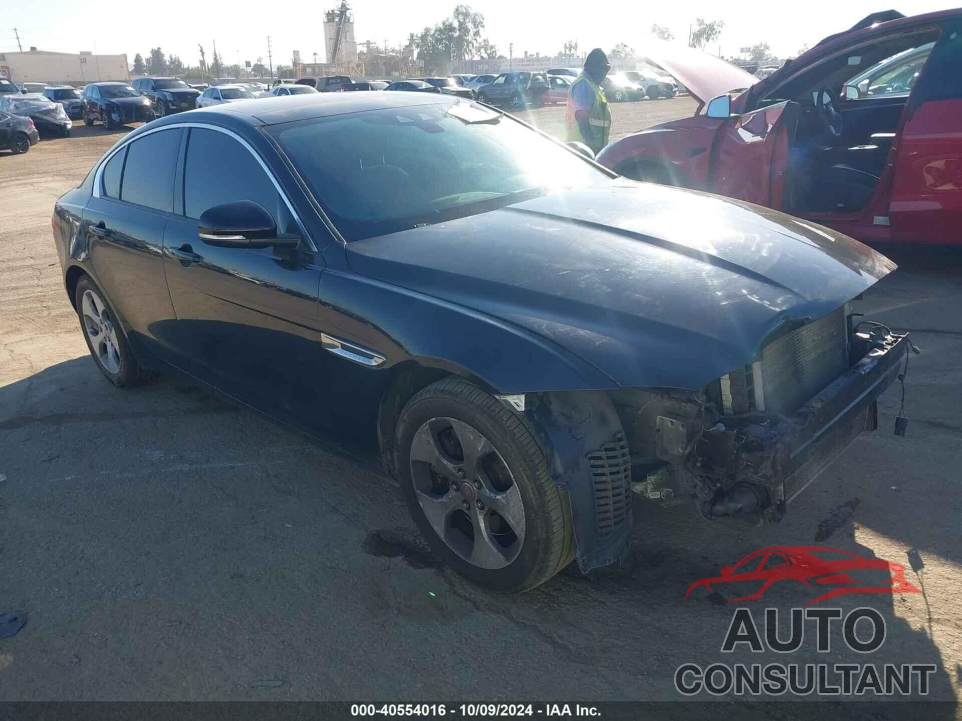 JAGUAR XE 2017 - SAJAR4BG1HA971818