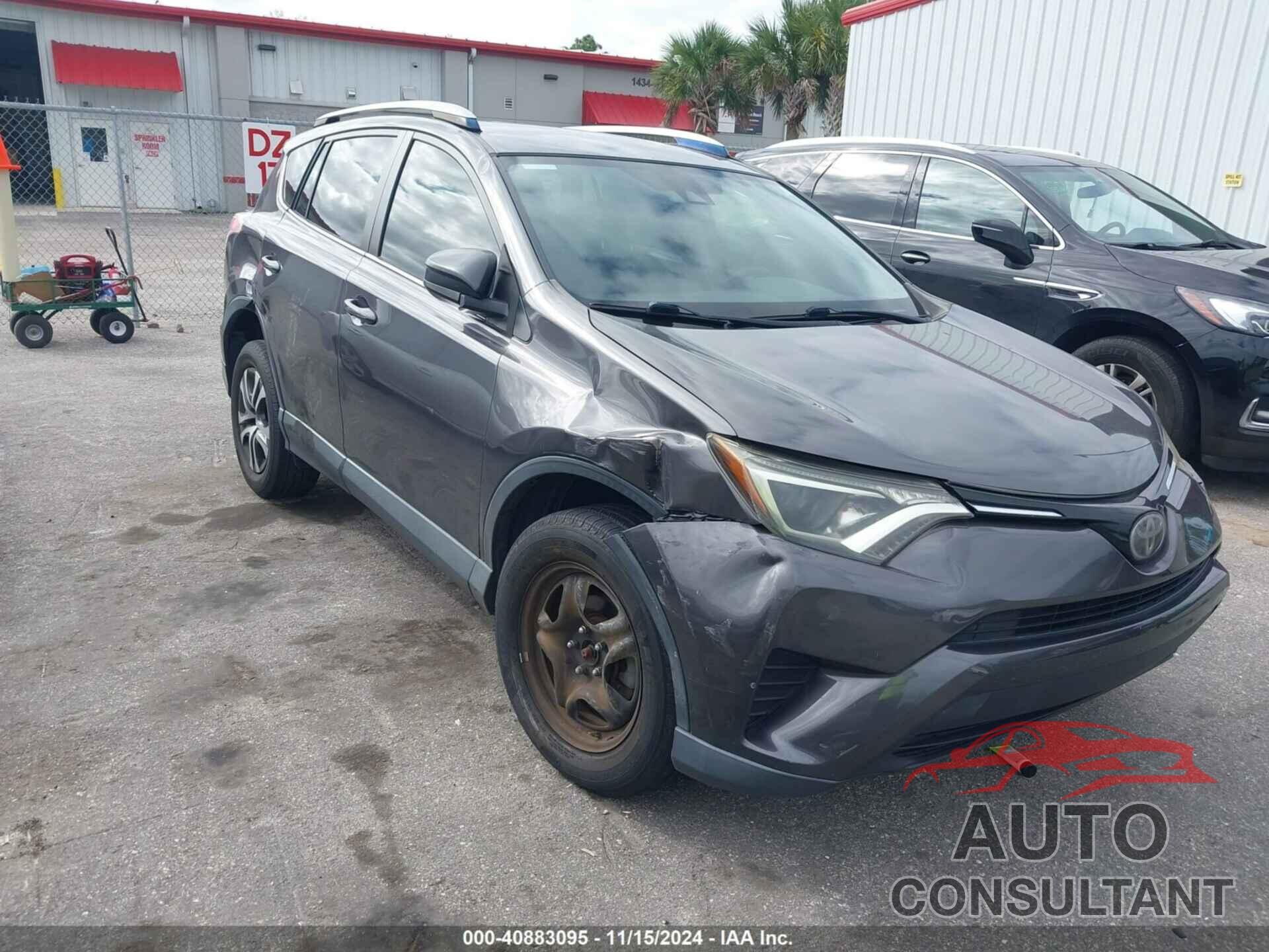 TOYOTA RAV4 2017 - JTMZFREV9HJ720482