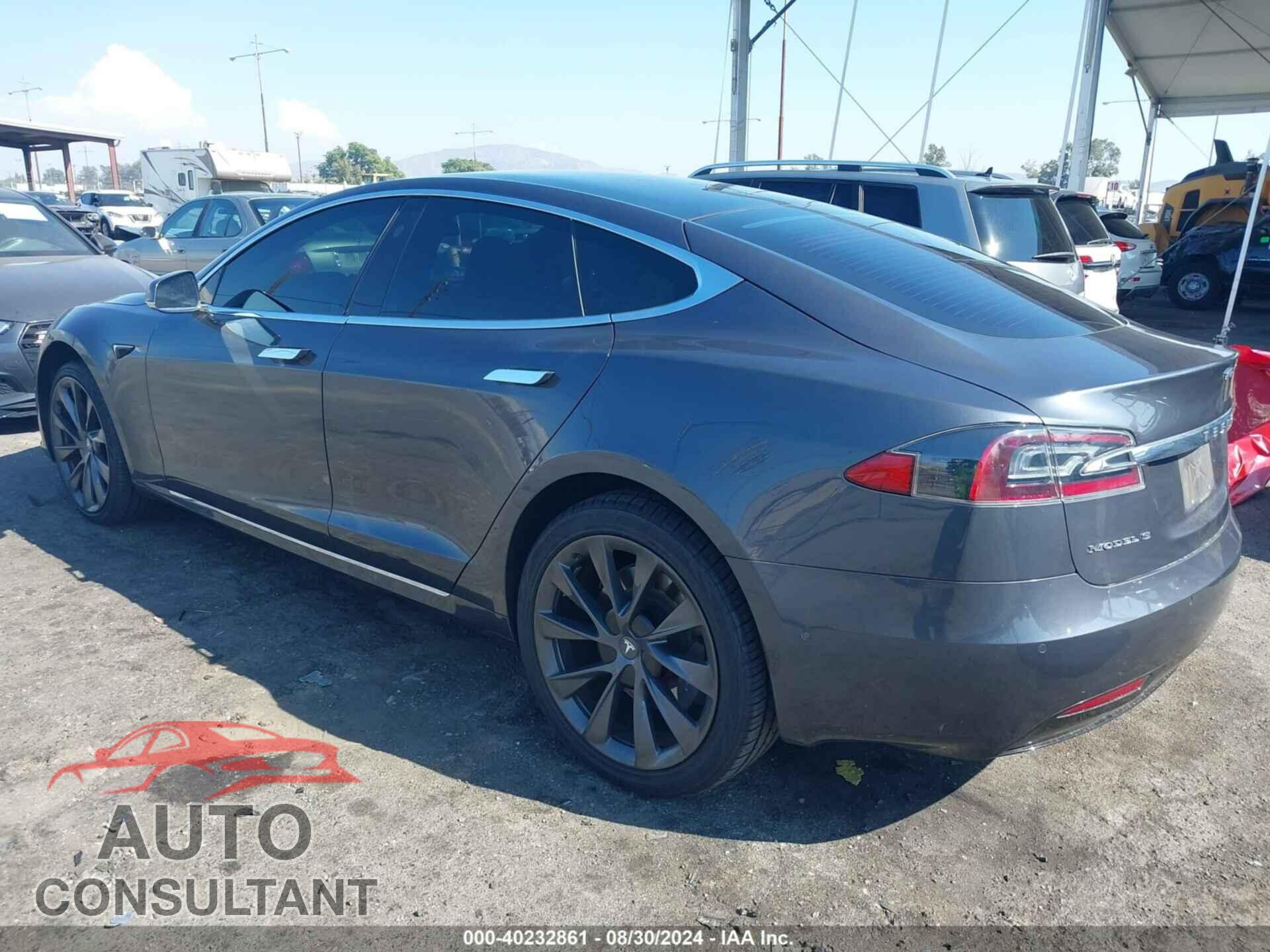 TESLA MODEL S 2018 - 5YJSA1E28JF270358