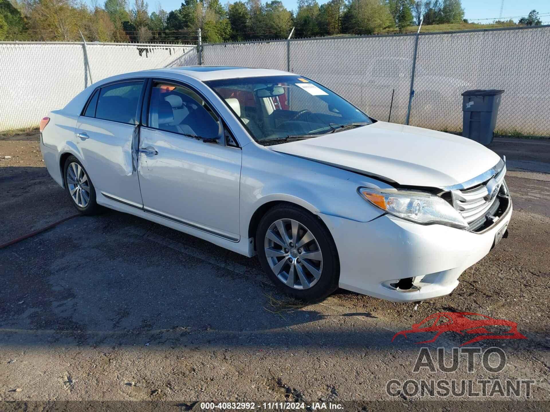 TOYOTA AVALON 2011 - 4T1BK3DB3BU401601