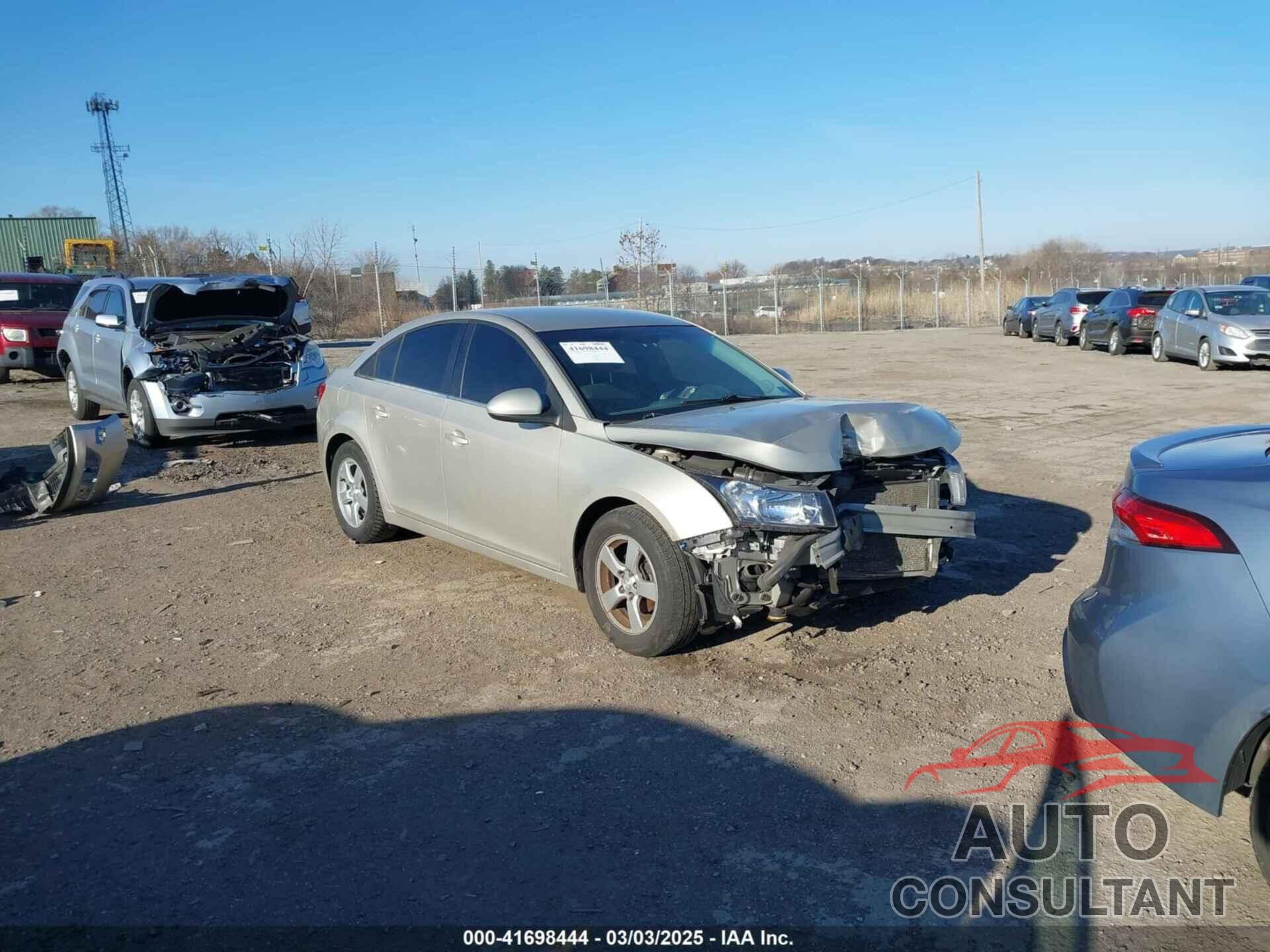 CHEVROLET CRUZE 2014 - 1G1PC5SB5E7443611