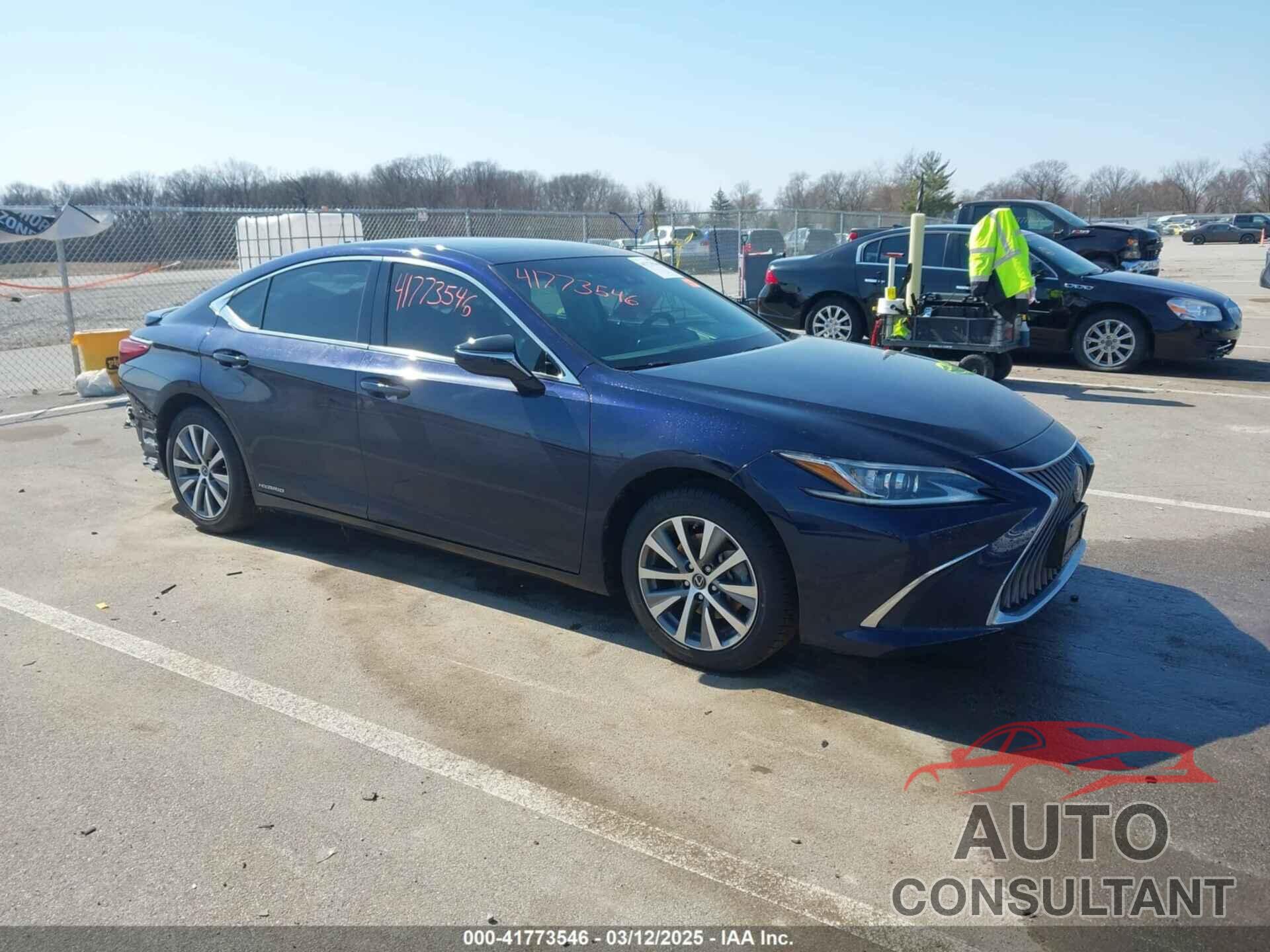 LEXUS ES 300H 2020 - 58AD21B10LU004509