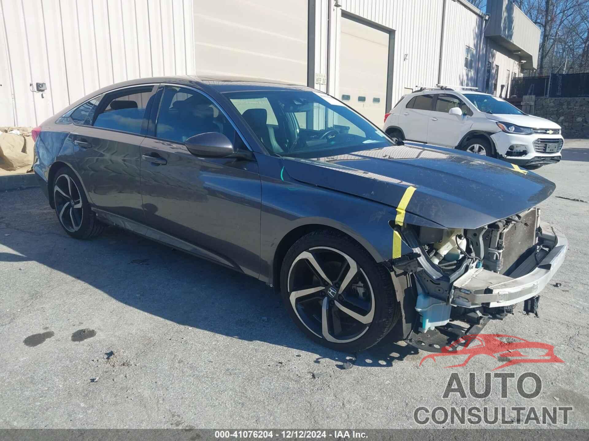 HONDA ACCORD 2018 - 1HGCV2F36JA010380