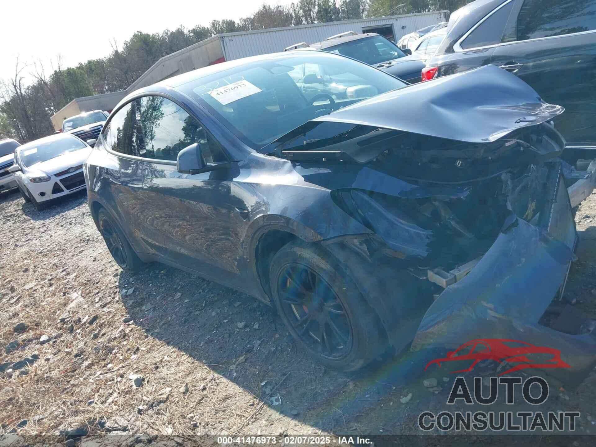 TESLA MODEL Y 2023 - 7SAYGDEE1PA053215
