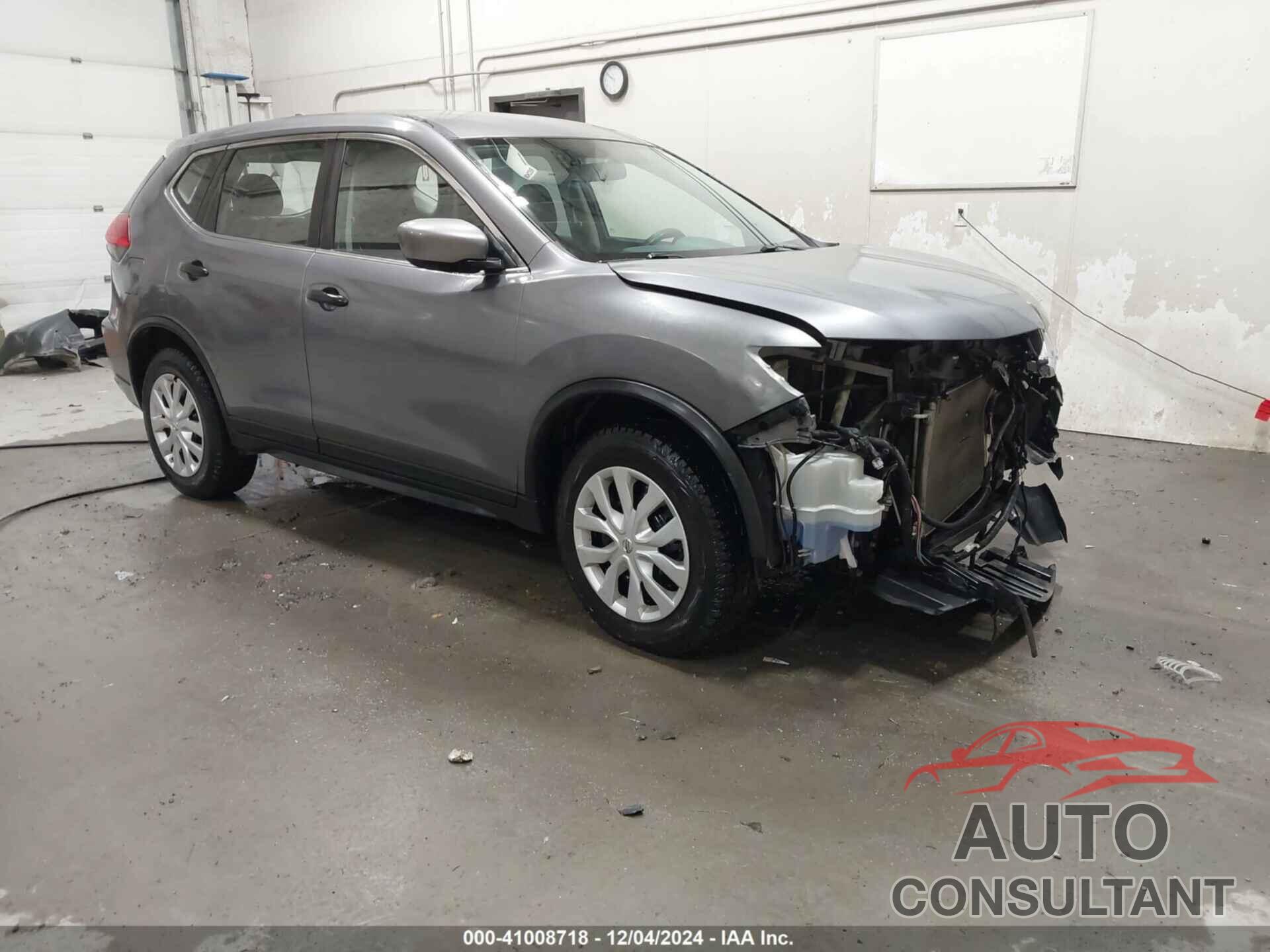 NISSAN ROGUE 2017 - KNMAT2MV1HP511605