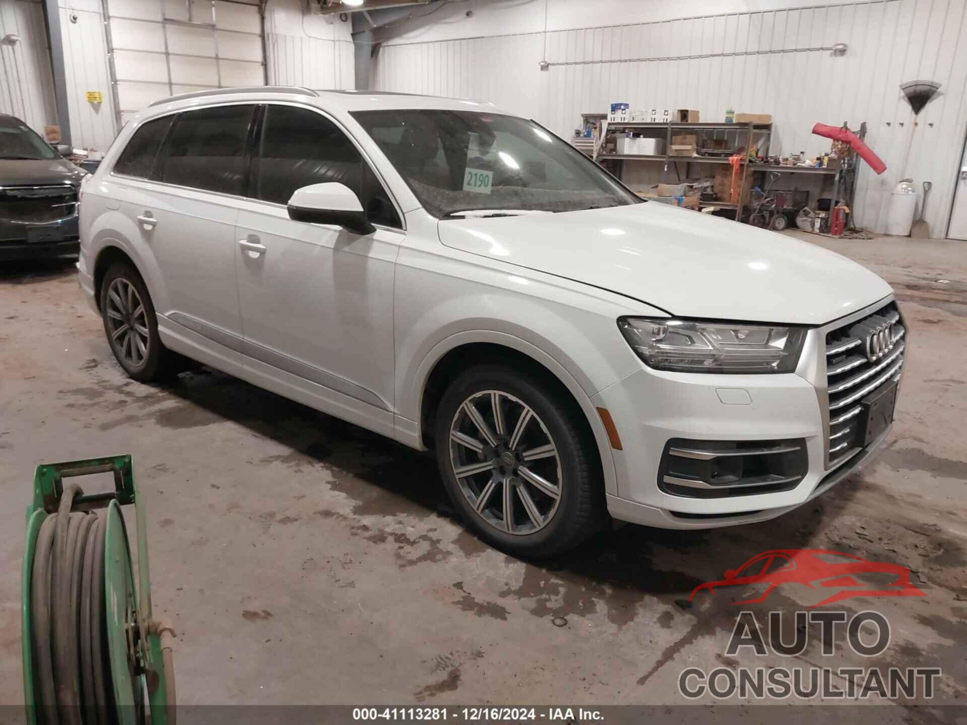 AUDI Q7 2018 - WA1VAAF76JD024112