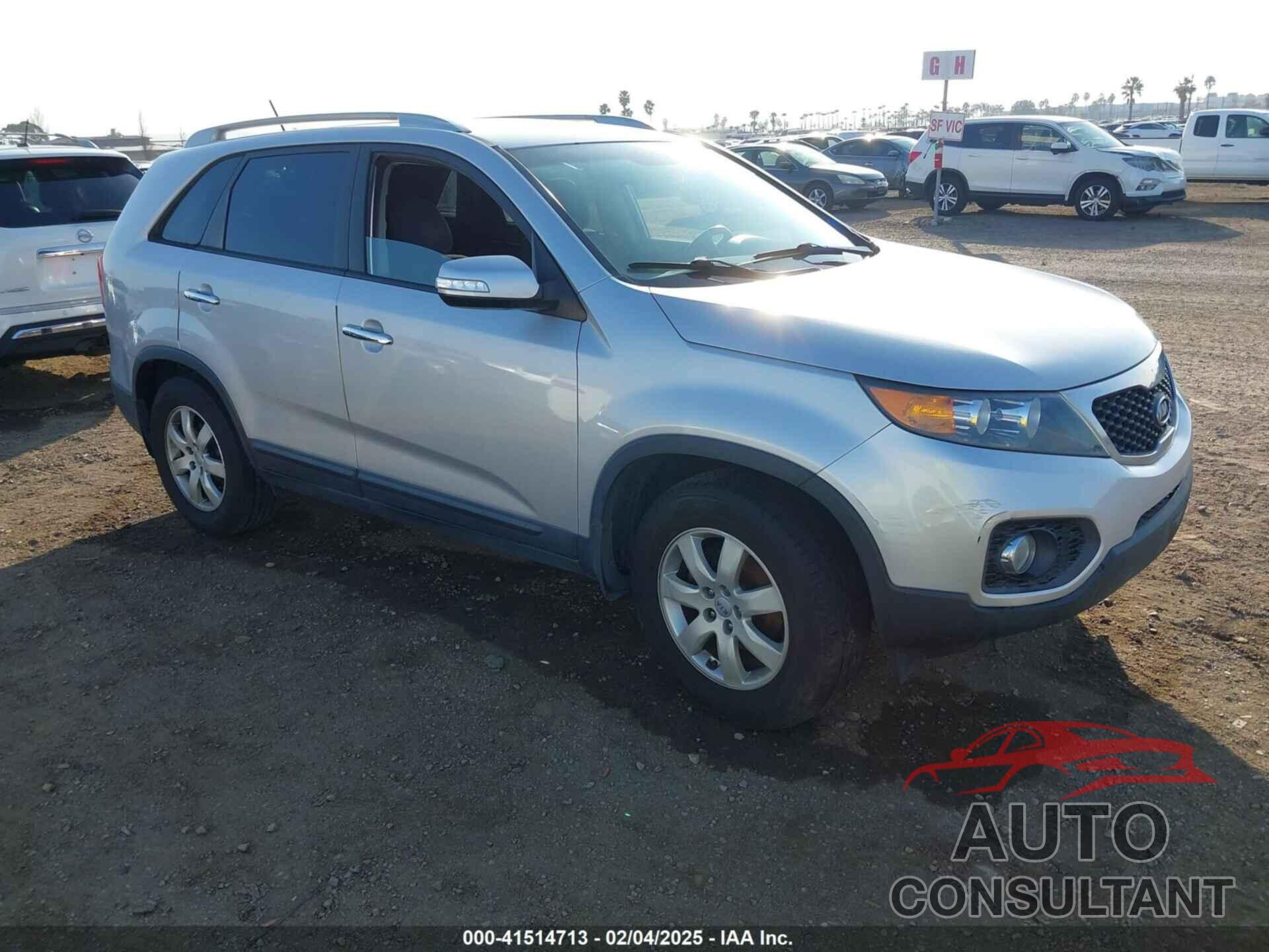 KIA SORENTO 2013 - 5XYKT4A67DG358433