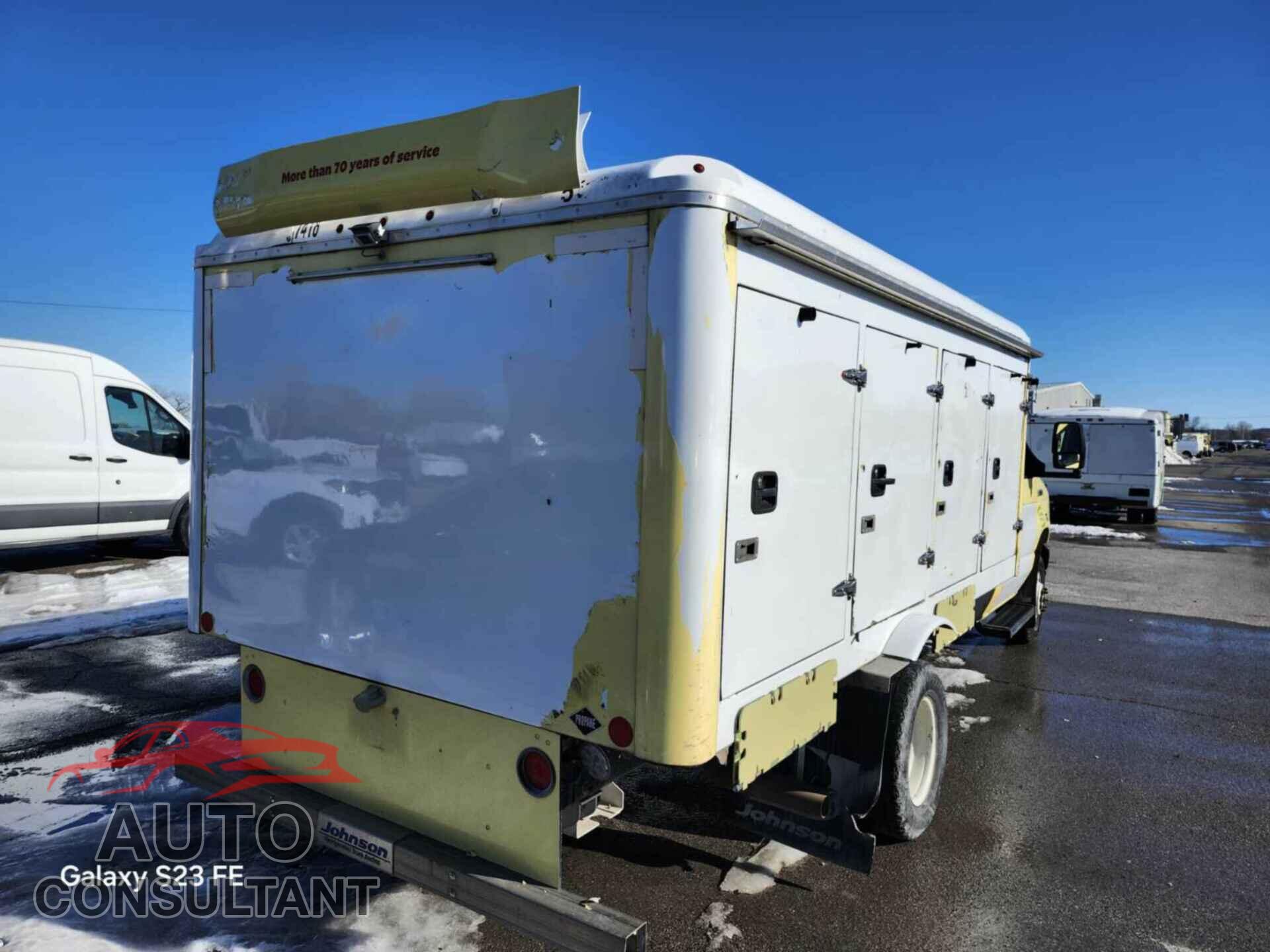 FORD ECONOLINE 2018 - 1FDXE4FS7JDC33217