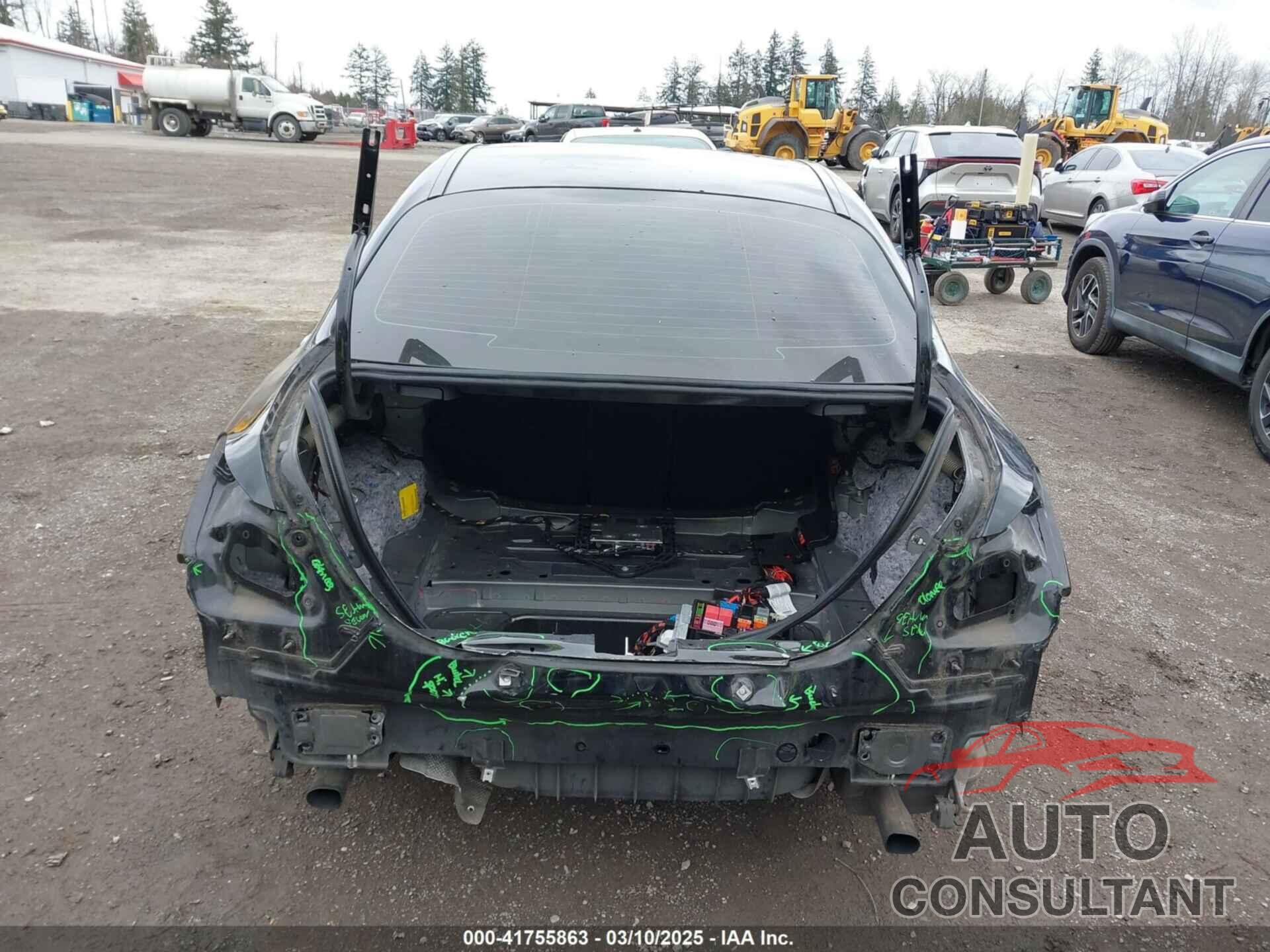 MERCEDES-BENZ C 300 2015 - 55SWF4KB8FU086813