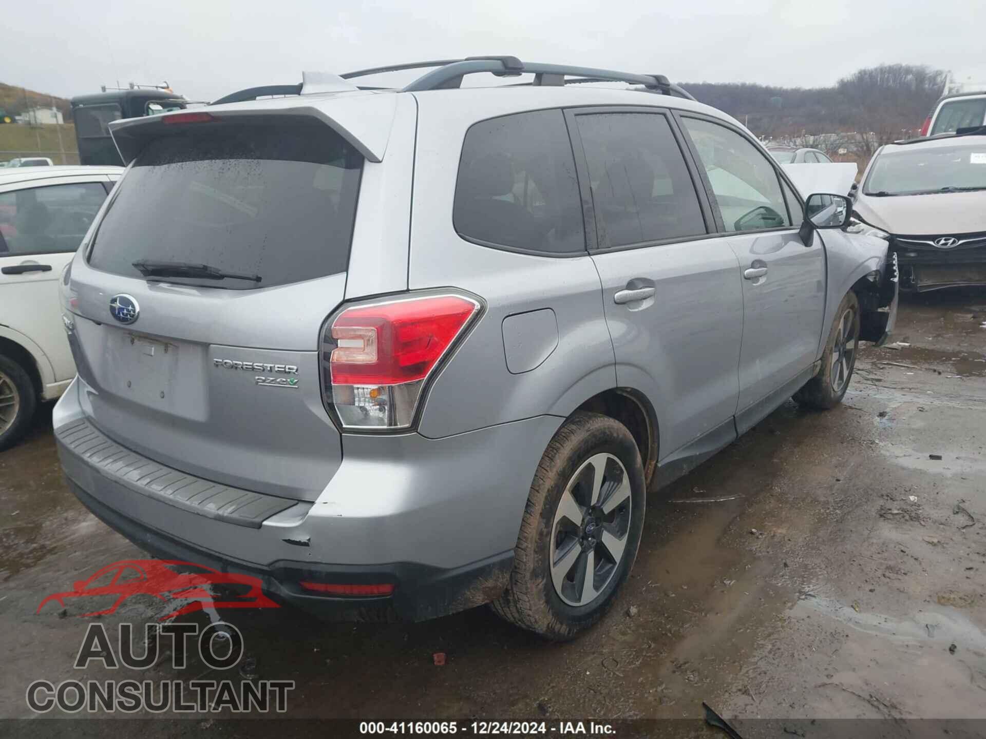 SUBARU FORESTER 2017 - JF2SJAEC3HH556462