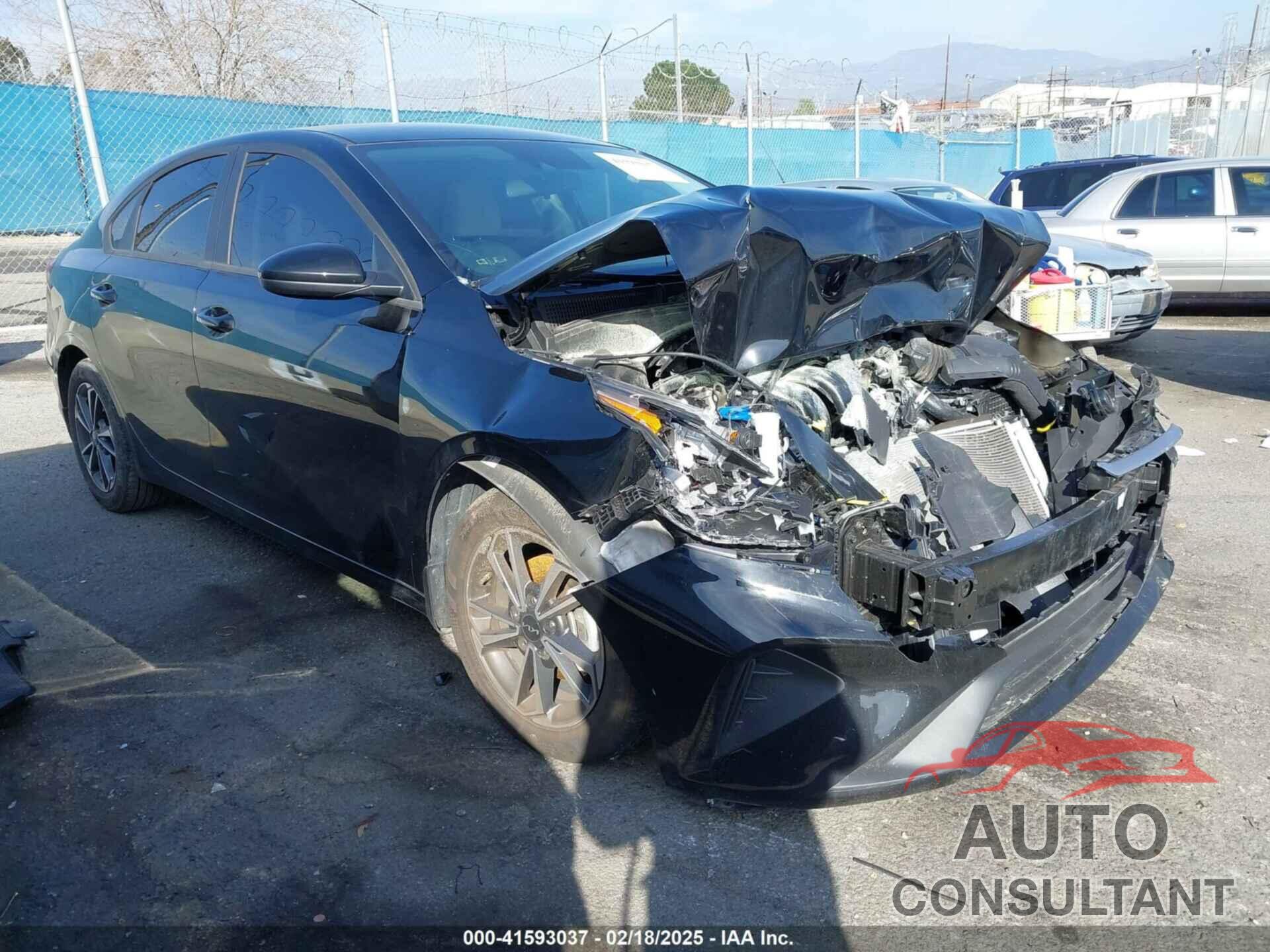 KIA FORTE 2023 - 3KPF24AD8PE637314