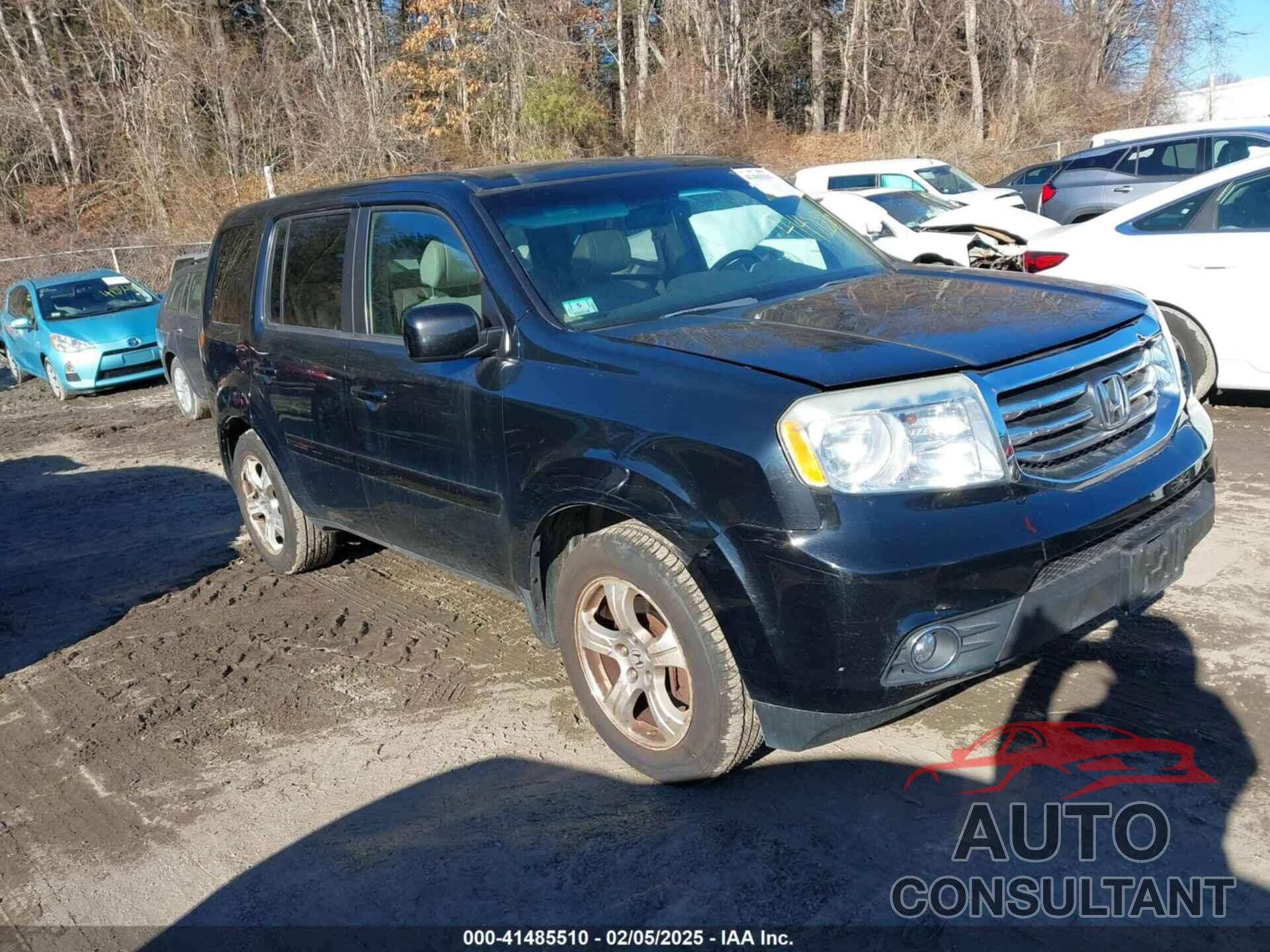 HONDA PILOT 2013 - 5FNYF4H5XDB056818
