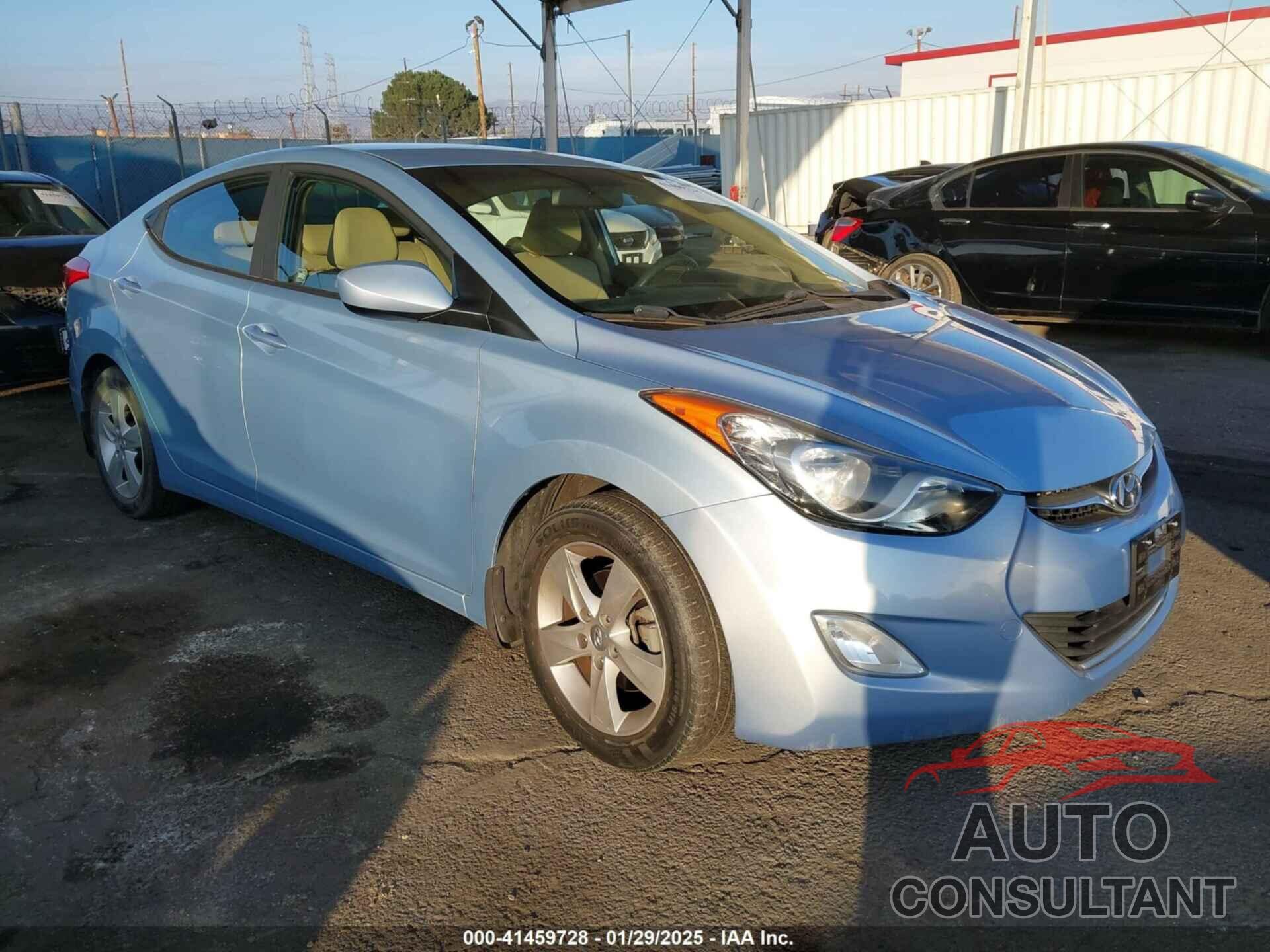 HYUNDAI ELANTRA 2013 - KMHDH4AE7DU566923