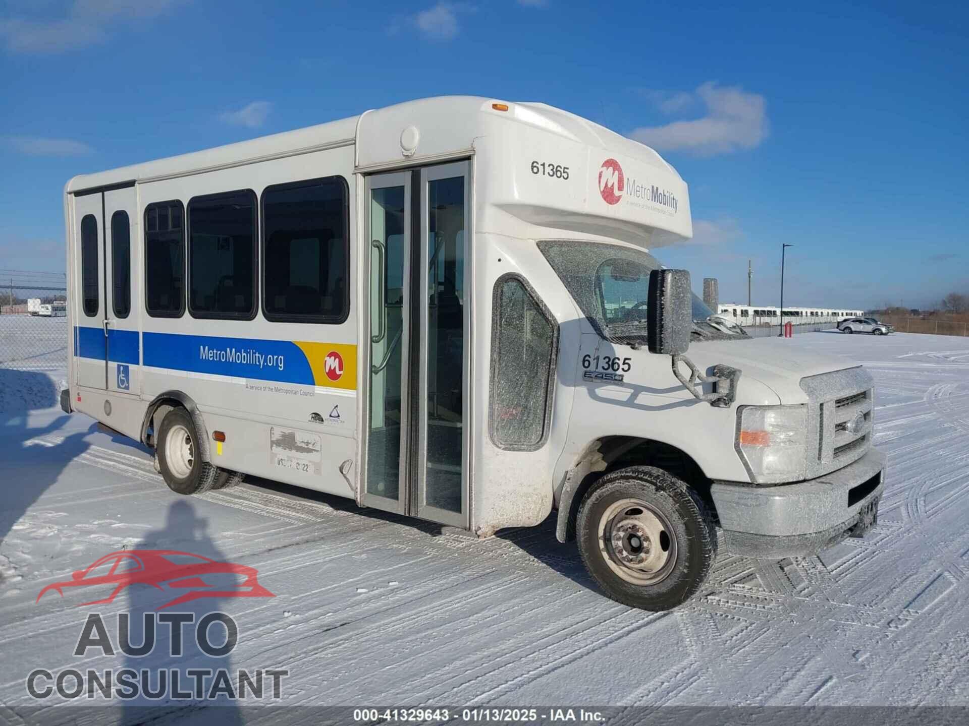 FORD E-450 CUTAWAY 2019 - 1FDFE4FS0KDC32018