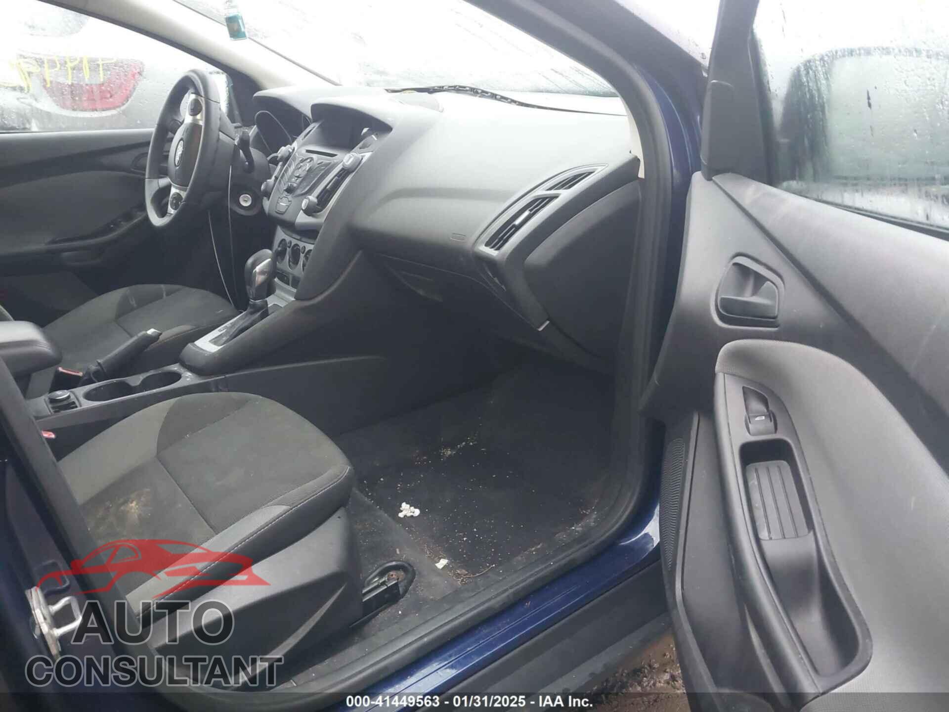 FORD FOCUS 2012 - 1FAHP3F21CL148367