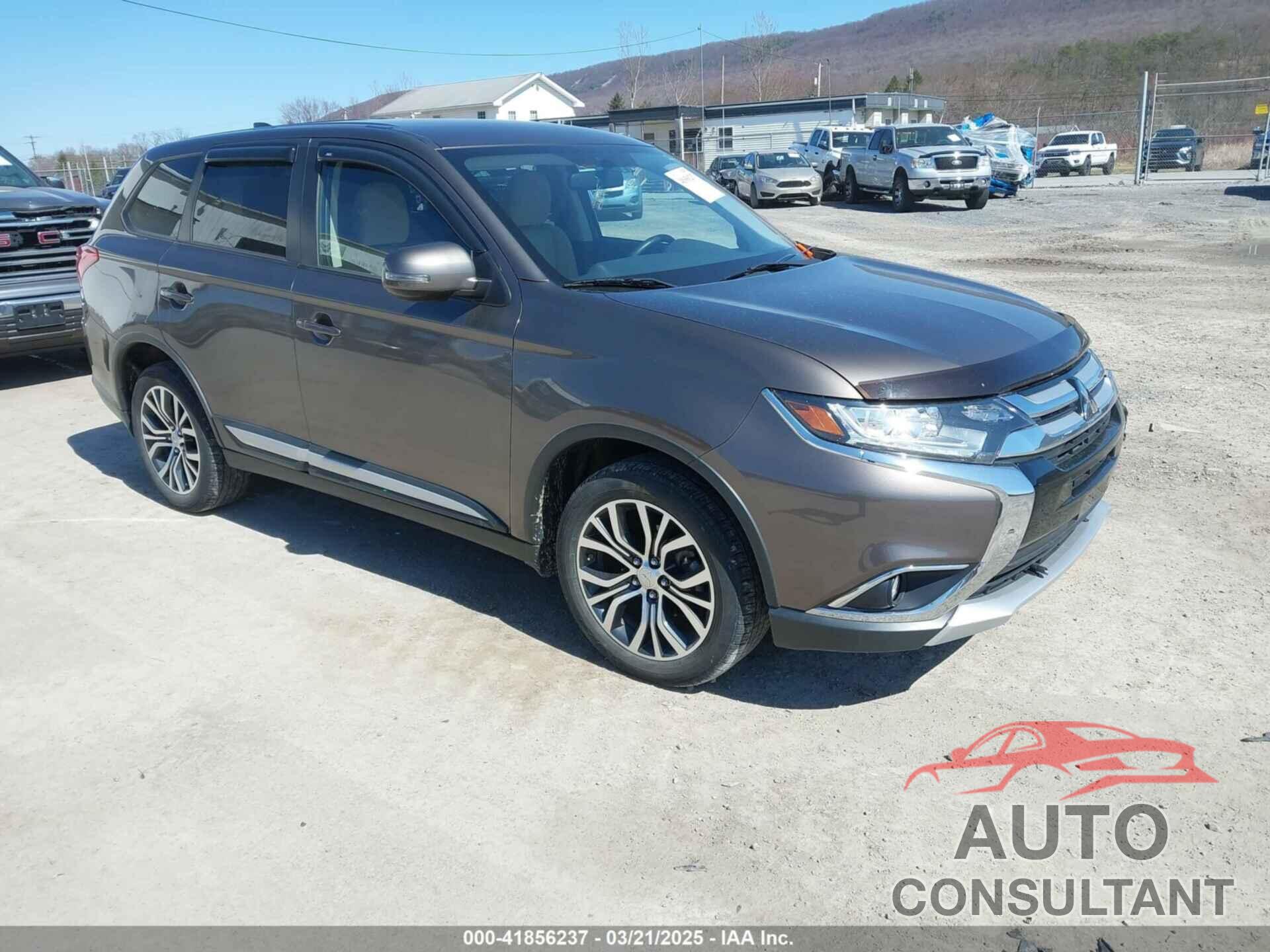 MITSUBISHI OUTLANDER 2017 - JA4AZ3A30HZ052105